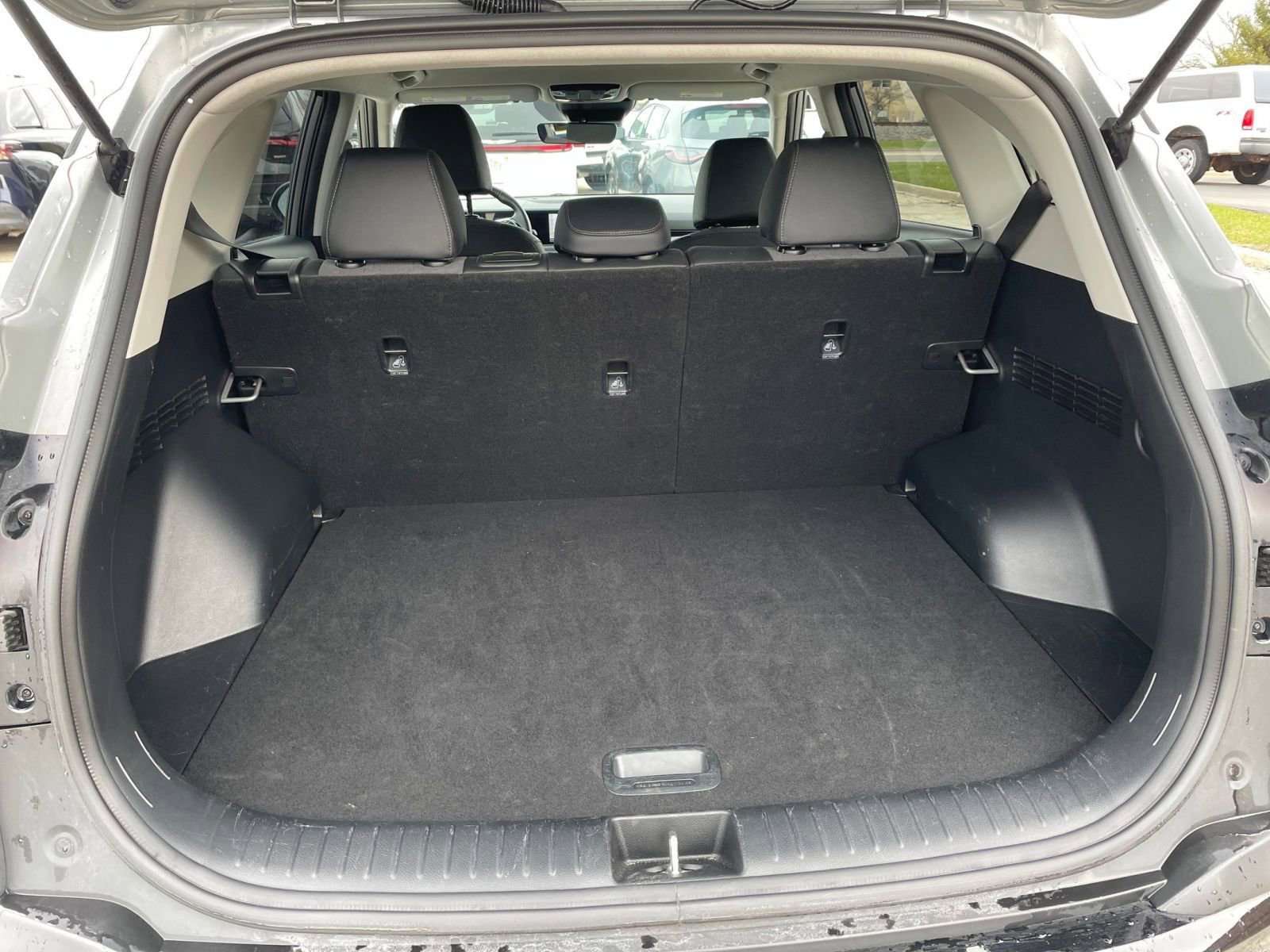 Thumbnail: 2025 Kia Seltos - 32