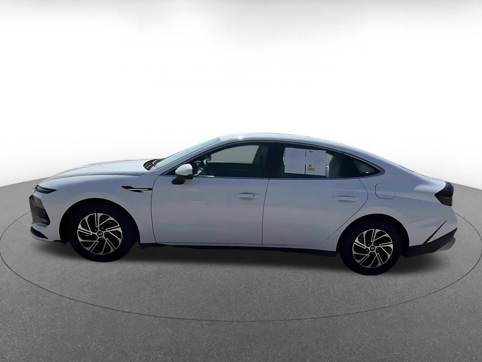 Thumbnail: 2026 Hyundai Sonata - 10