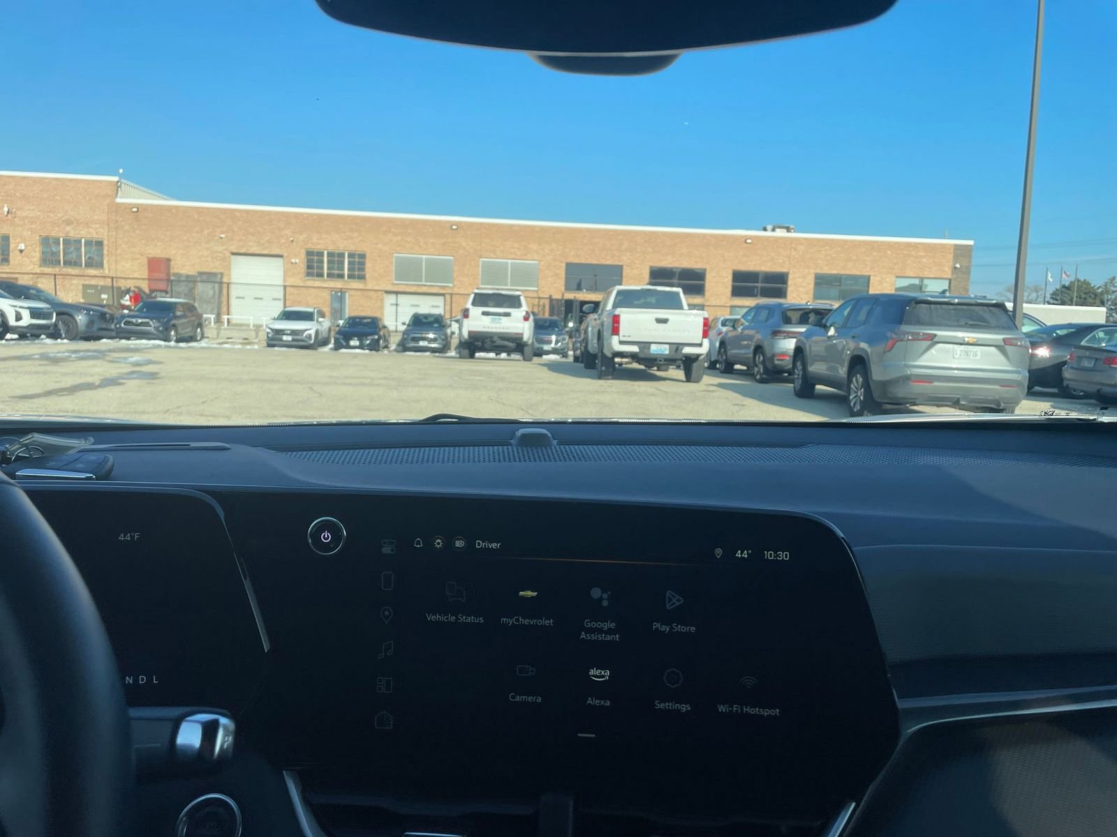 Thumbnail: 2025 Chevrolet Equinox - 18