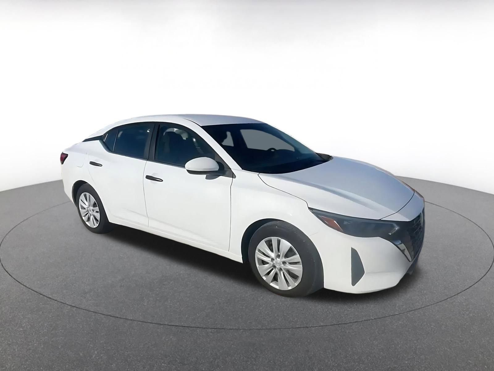 Thumbnail: 2025 Nissan Sentra - 2