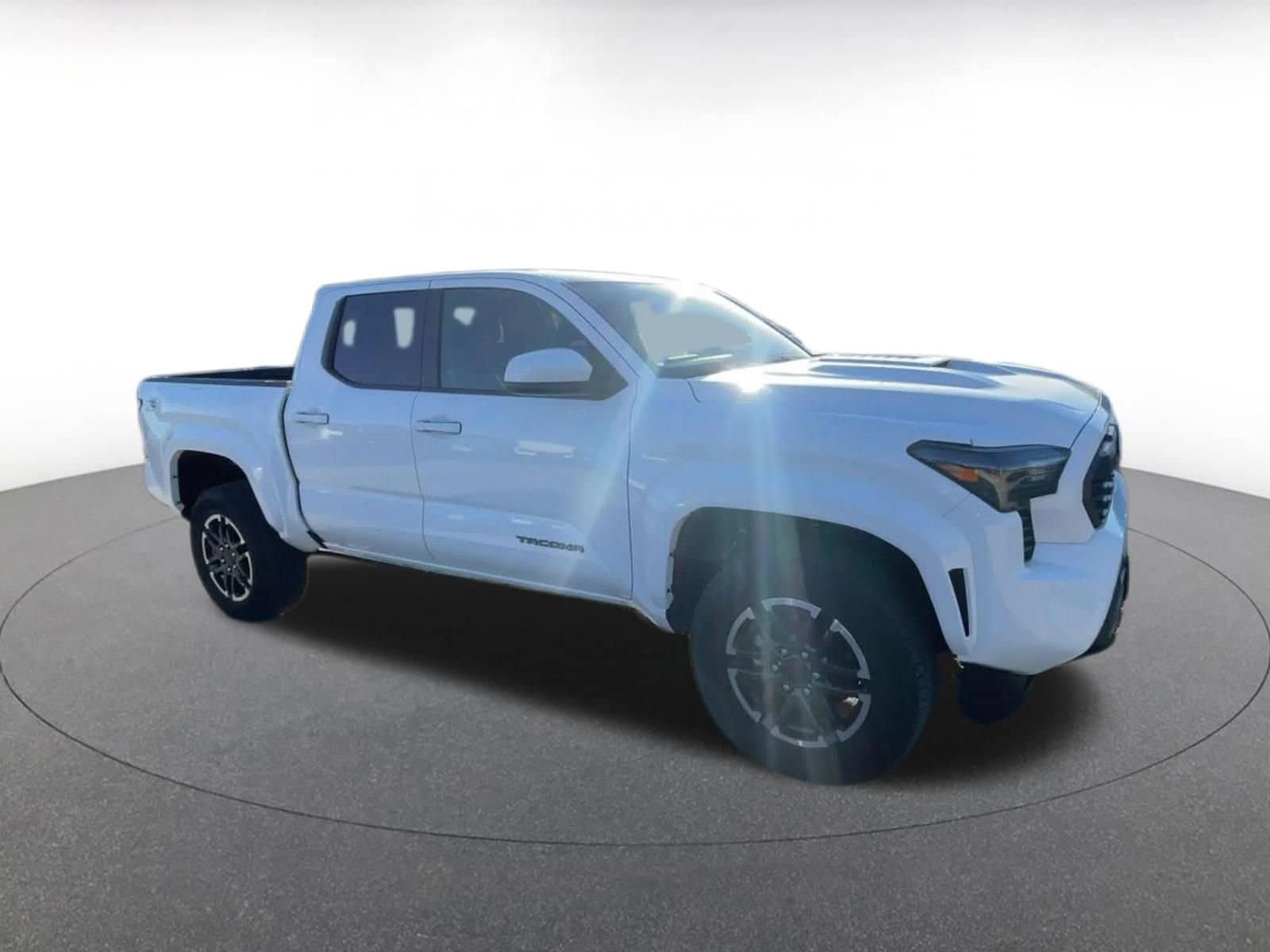 Thumbnail: 2024 Toyota Tacoma - 2