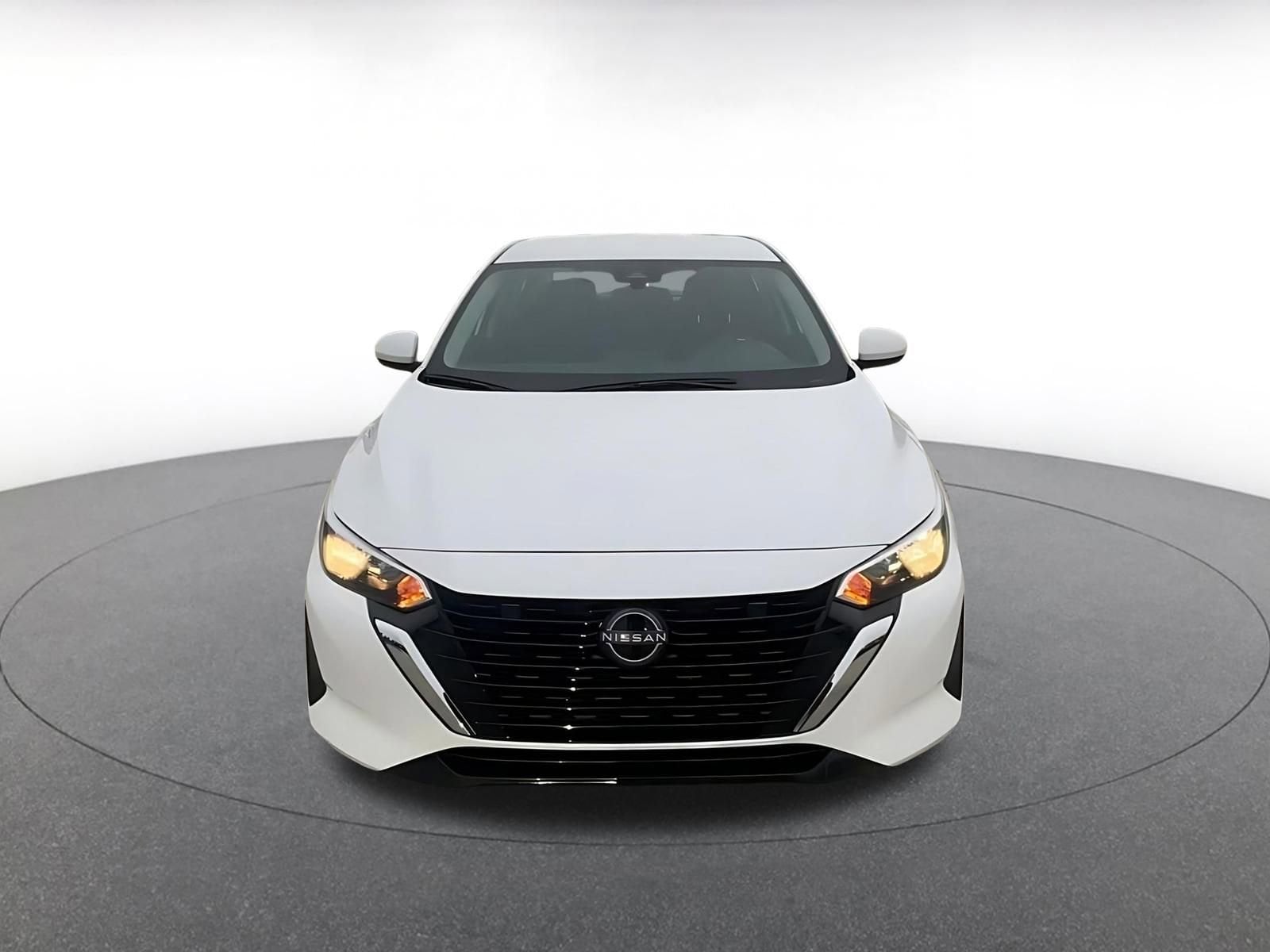 Thumbnail: 2025 Nissan Sentra - 4