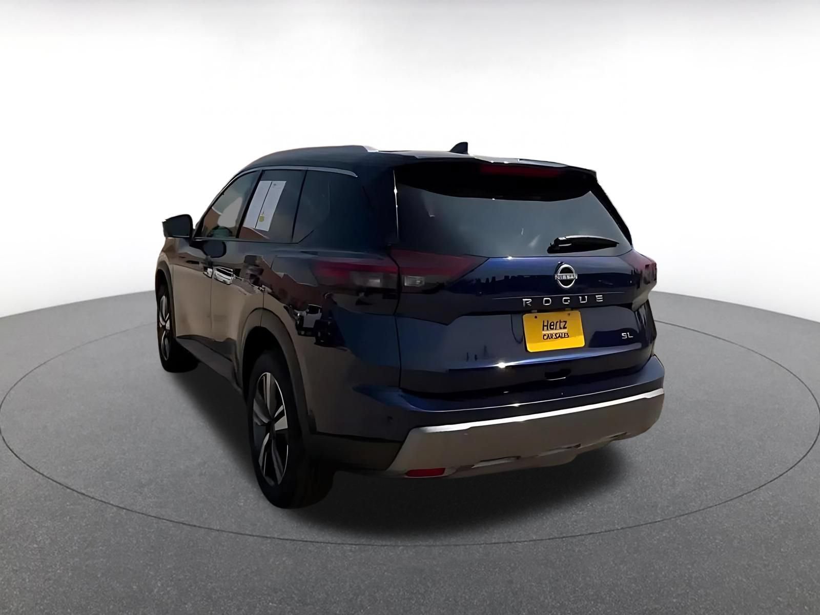 Thumbnail: 2026 Nissan Rogue - 10