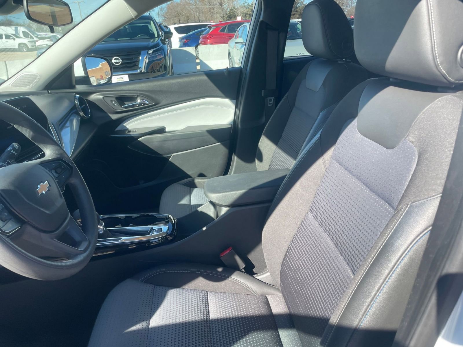 Thumbnail: 2025 Chevrolet Trax - 24