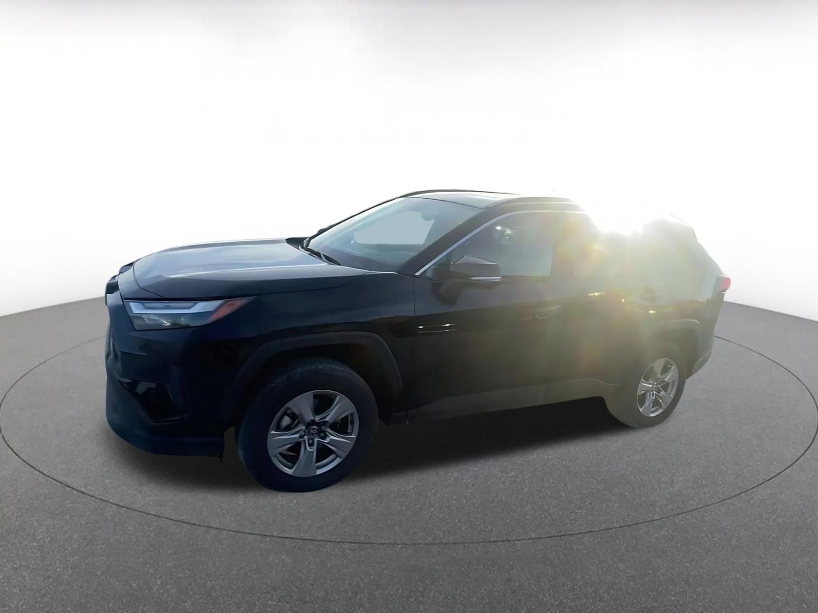 Thumbnail: 2025 Toyota RAV4 - 8