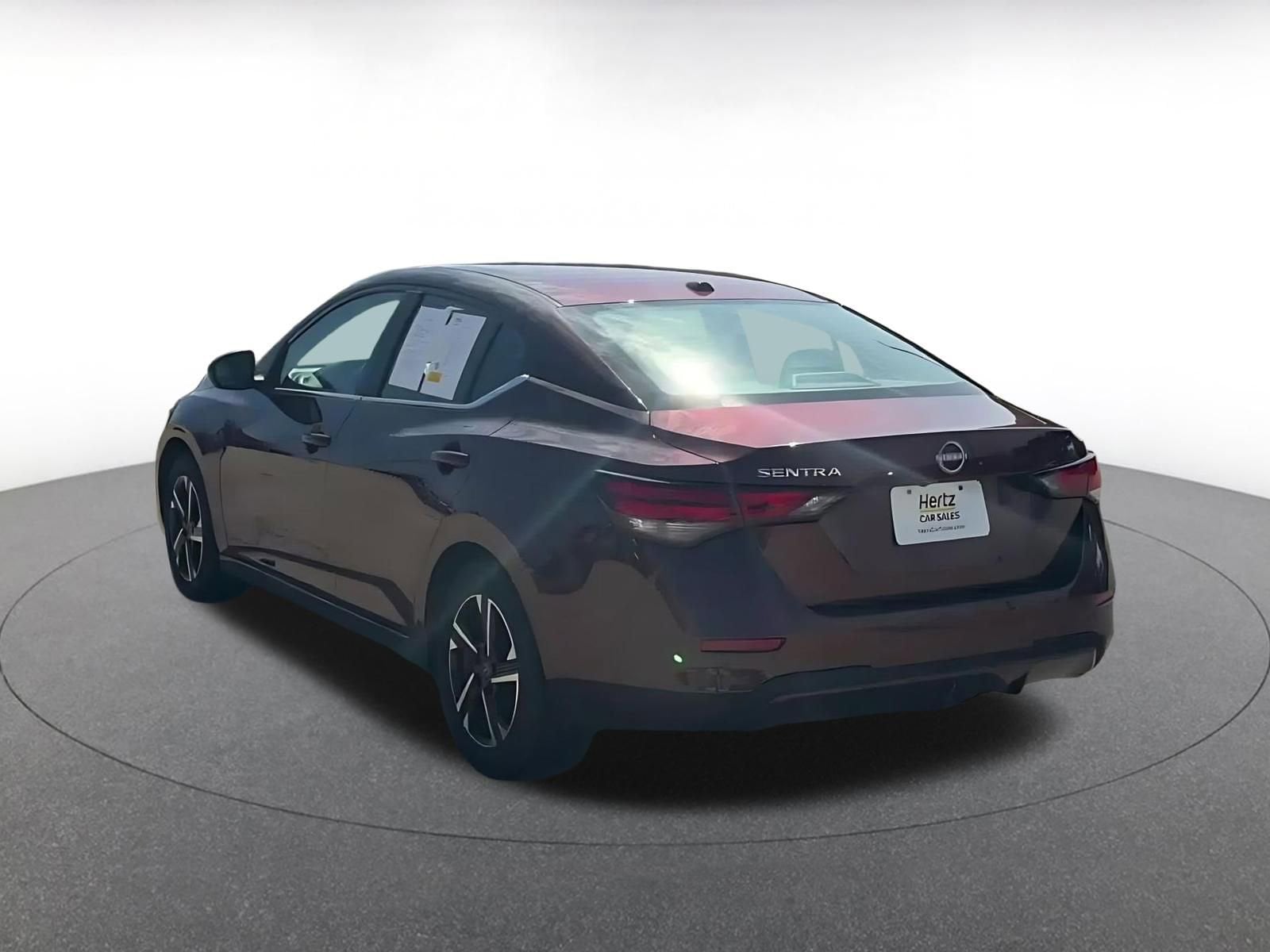 Thumbnail: 2025 Nissan Sentra - 11