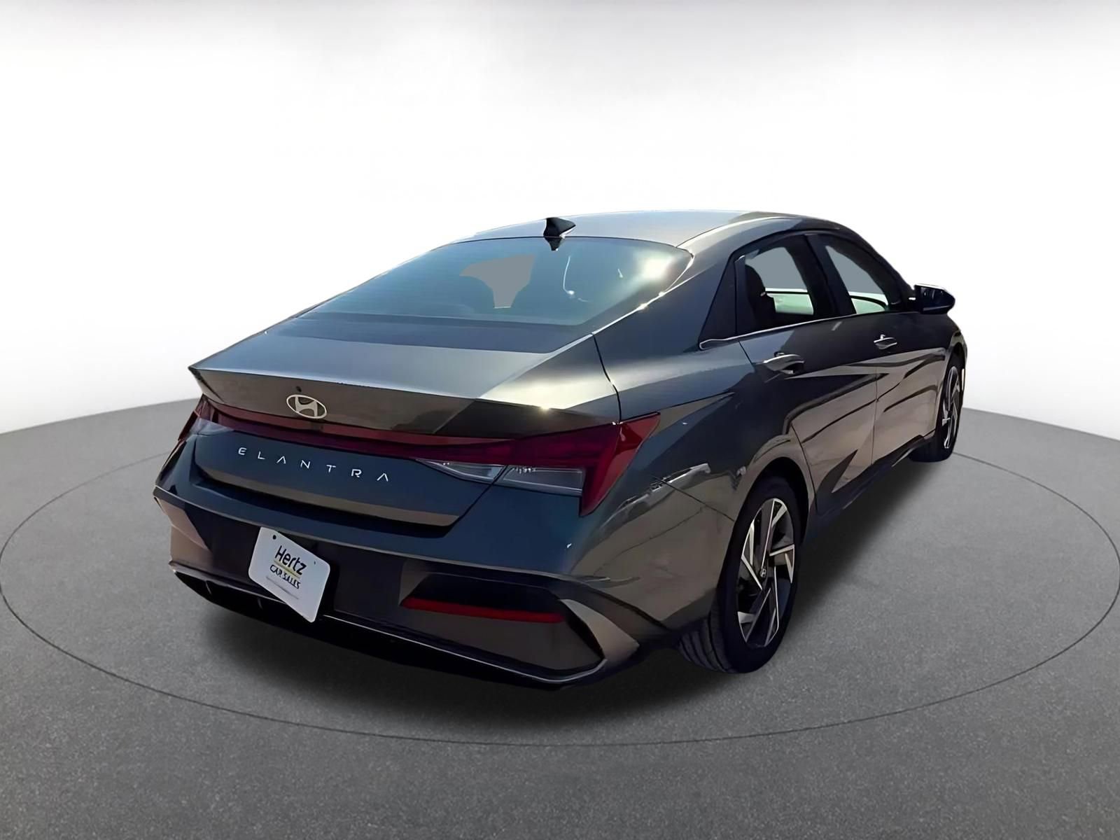 Thumbnail: 2025 Hyundai Elantra - 14