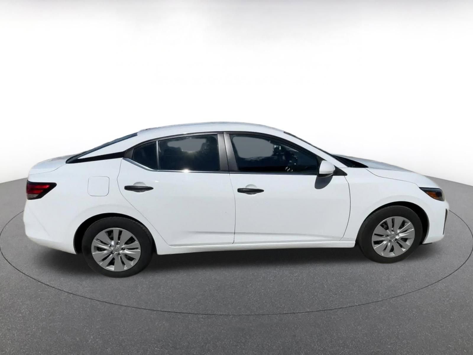 Thumbnail: 2025 Nissan Sentra - 16