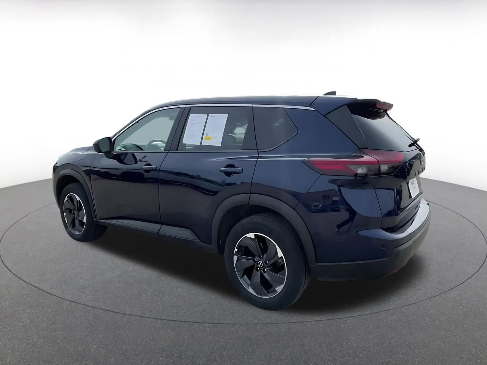 Thumbnail: 2025 Nissan Rogue - 10