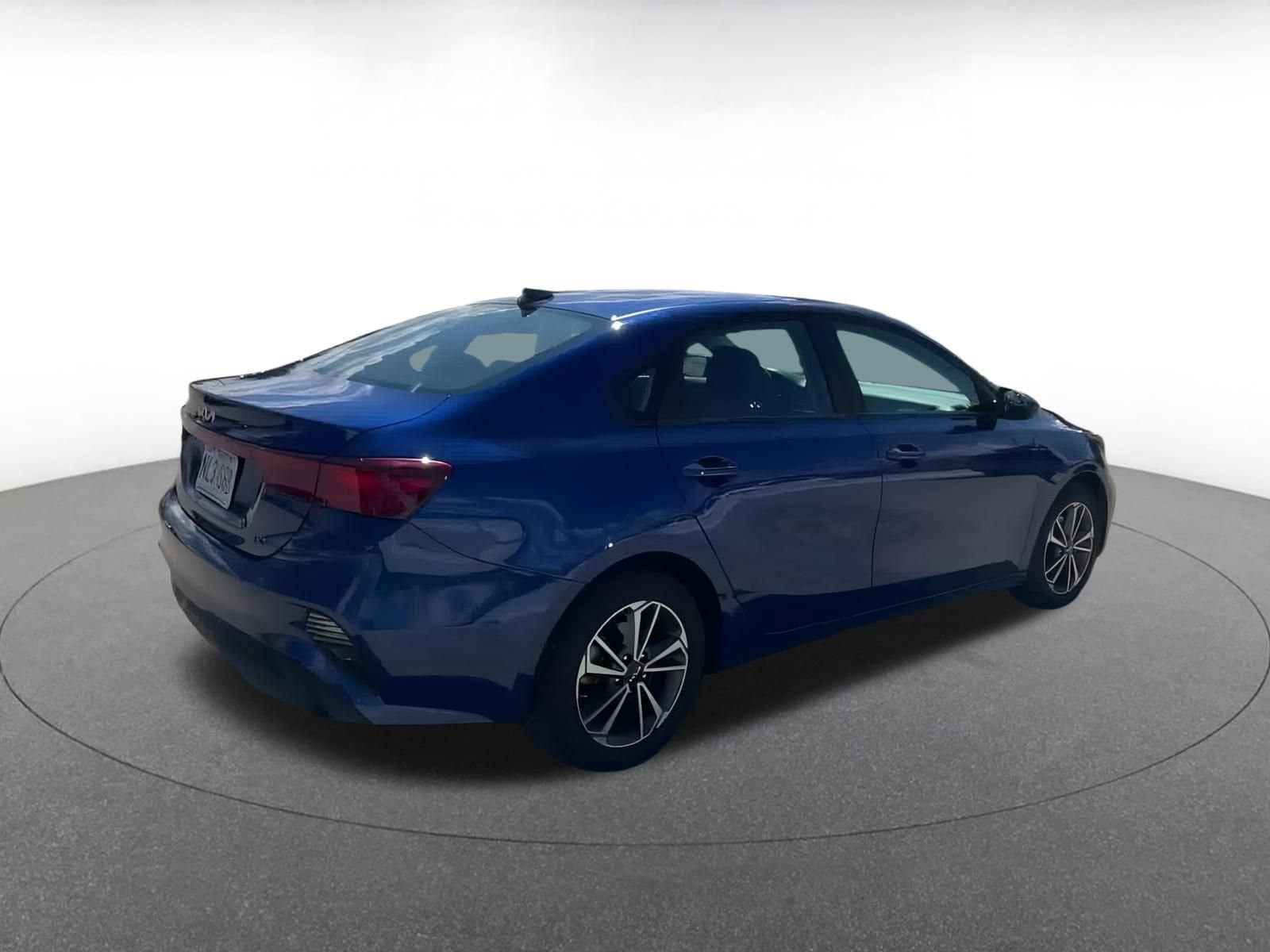Thumbnail: 2024 Kia Forte - 15