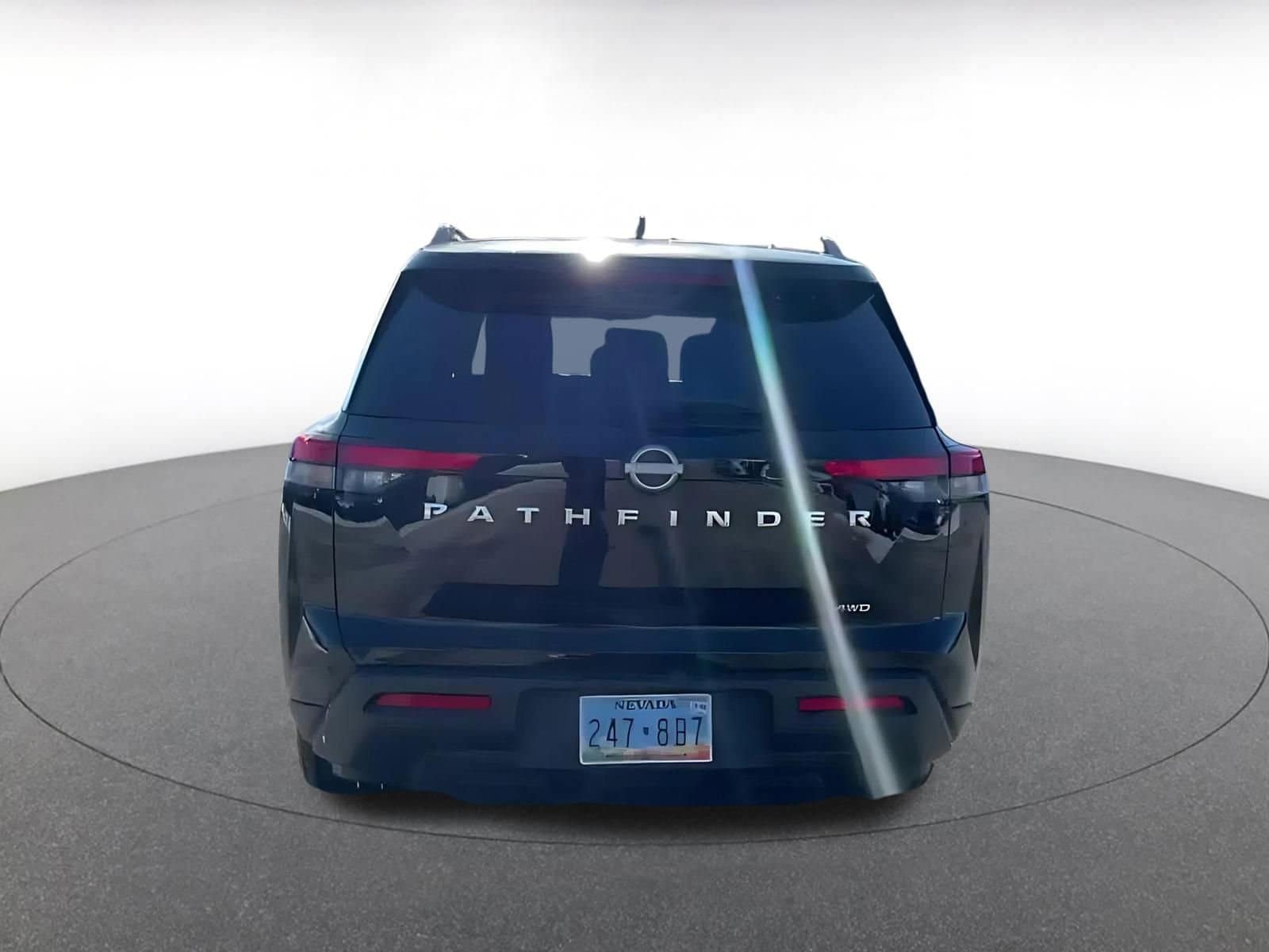 Thumbnail: 2025 Nissan Pathfinder - 12