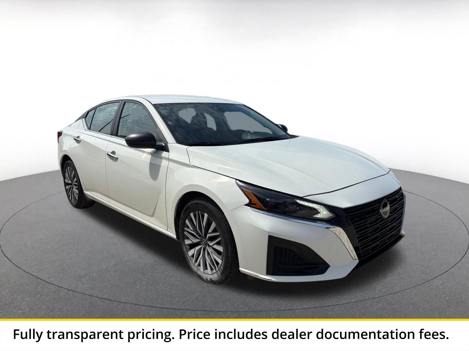 Thumbnail: 2025 Nissan Altima - 1