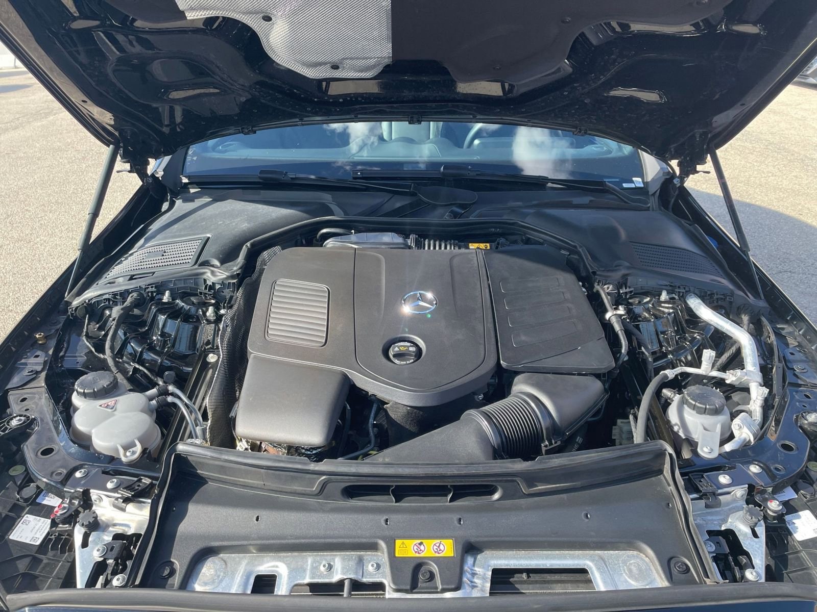 Thumbnail: 2024 Mercedes-Benz C-Class - 32