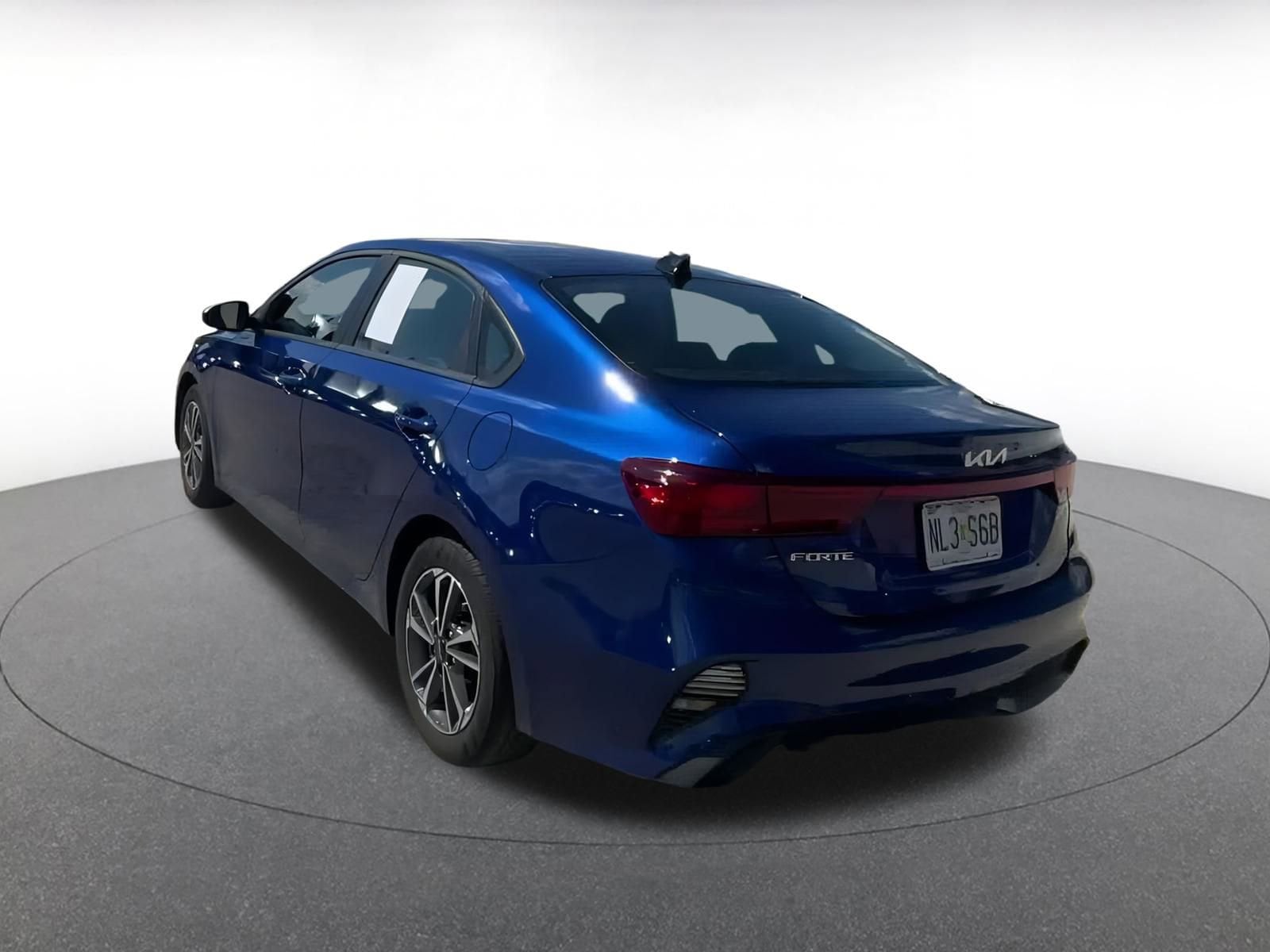 Thumbnail: 2024 Kia Forte - 11