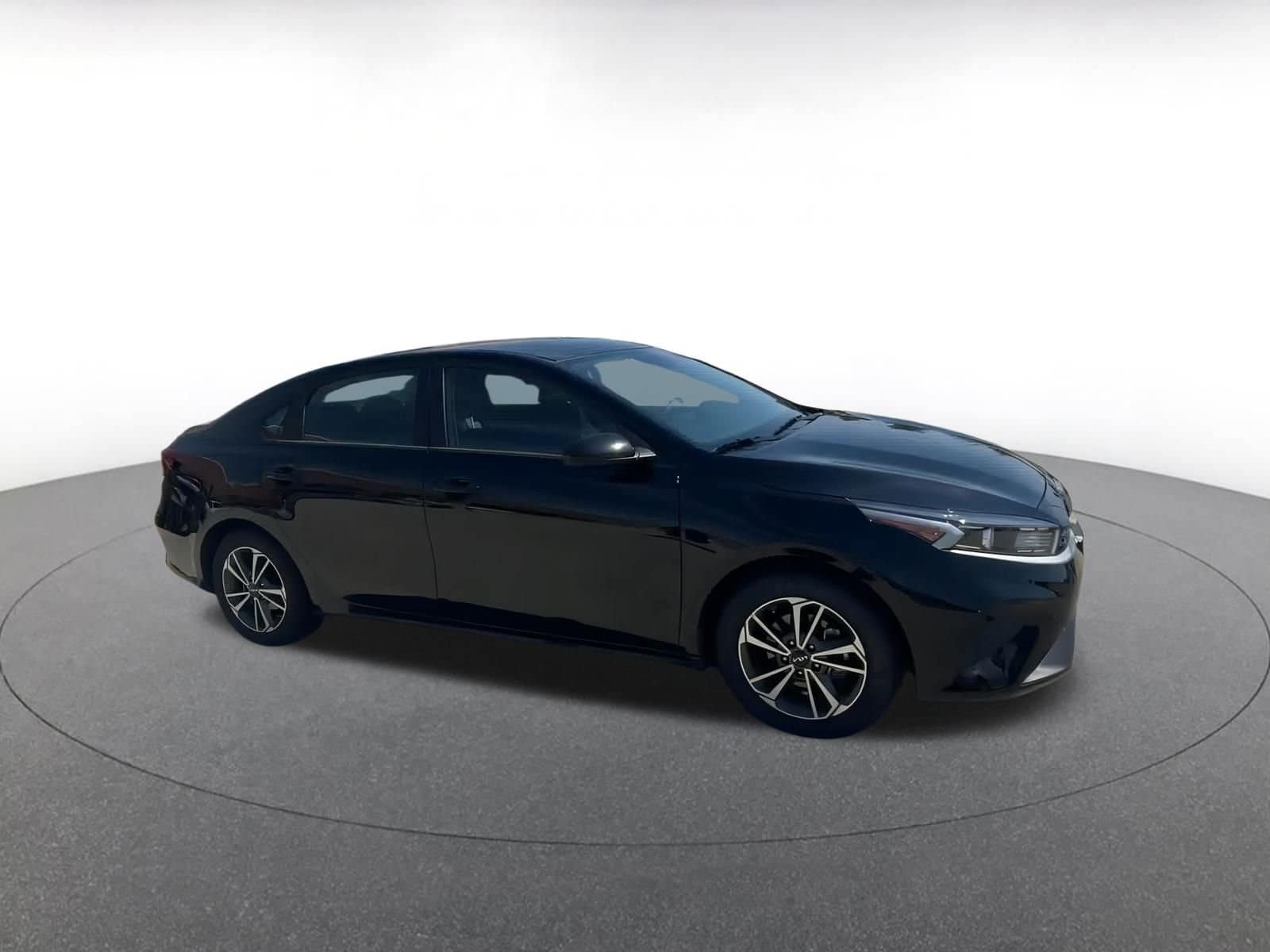 Thumbnail: 2024 Kia Forte - 2