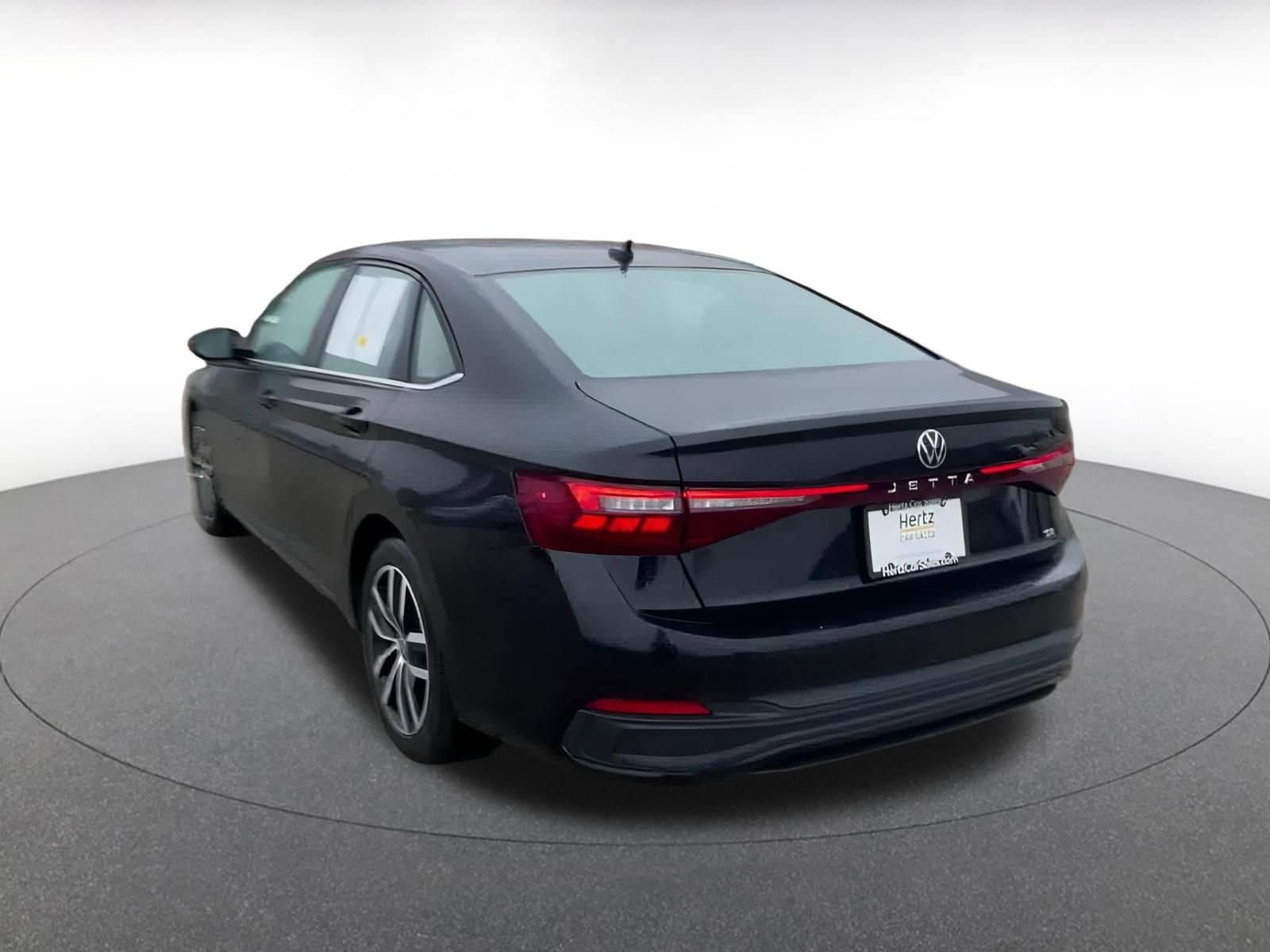 Thumbnail: 2025 Volkswagen Jetta - 11