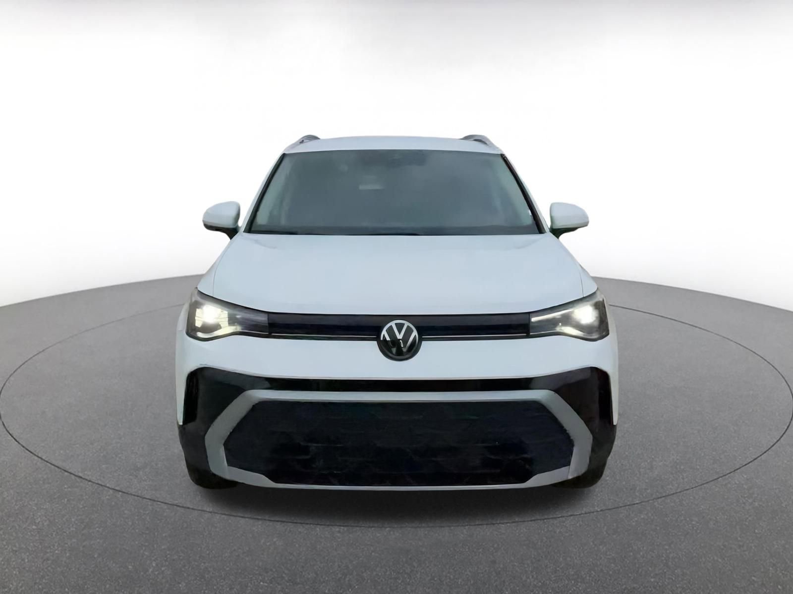 Thumbnail: 2025 Volkswagen Taos - 4