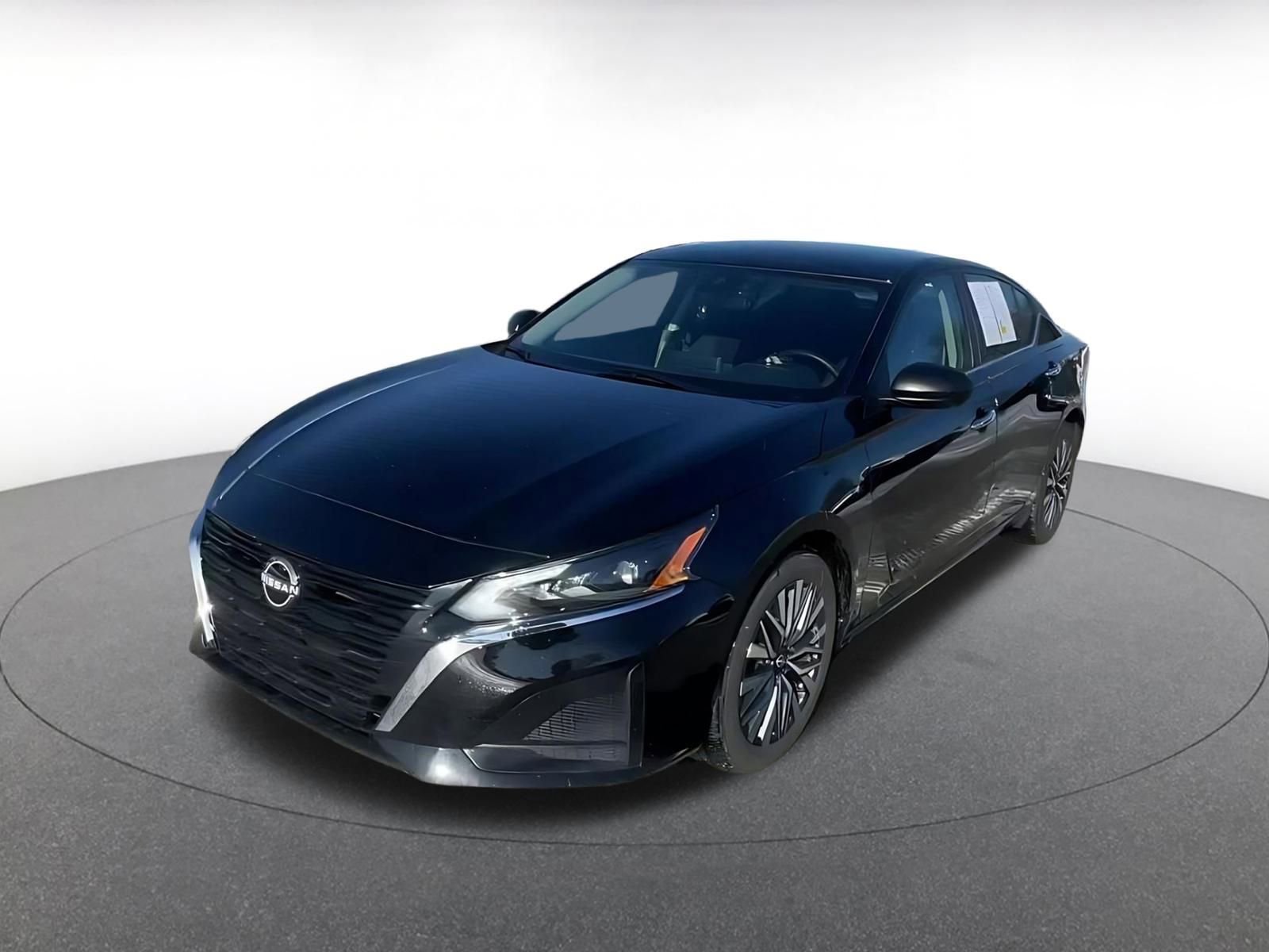 Thumbnail: 2025 Nissan Altima - 7