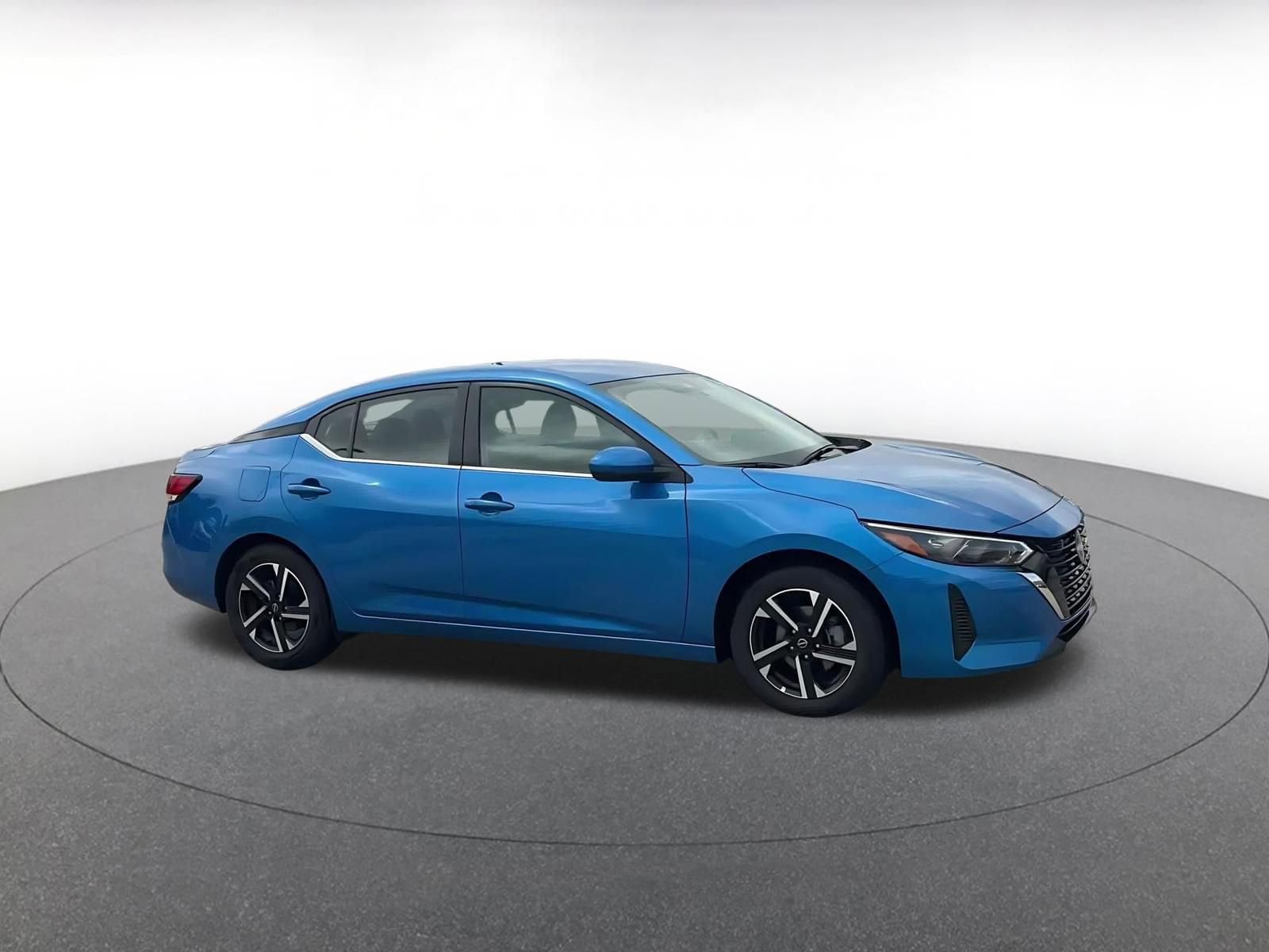 Thumbnail: 2025 Nissan Sentra - 2