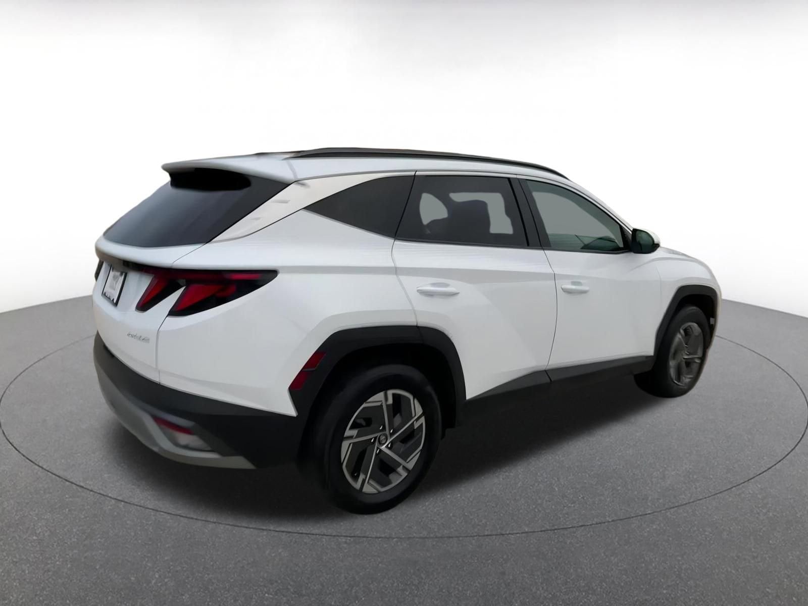 Thumbnail: 2025 Hyundai Tucson - 15