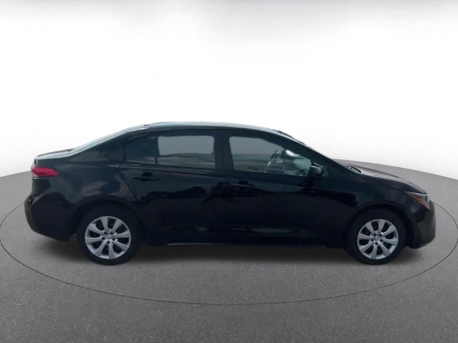 Thumbnail: 2025 Toyota Corolla - 7