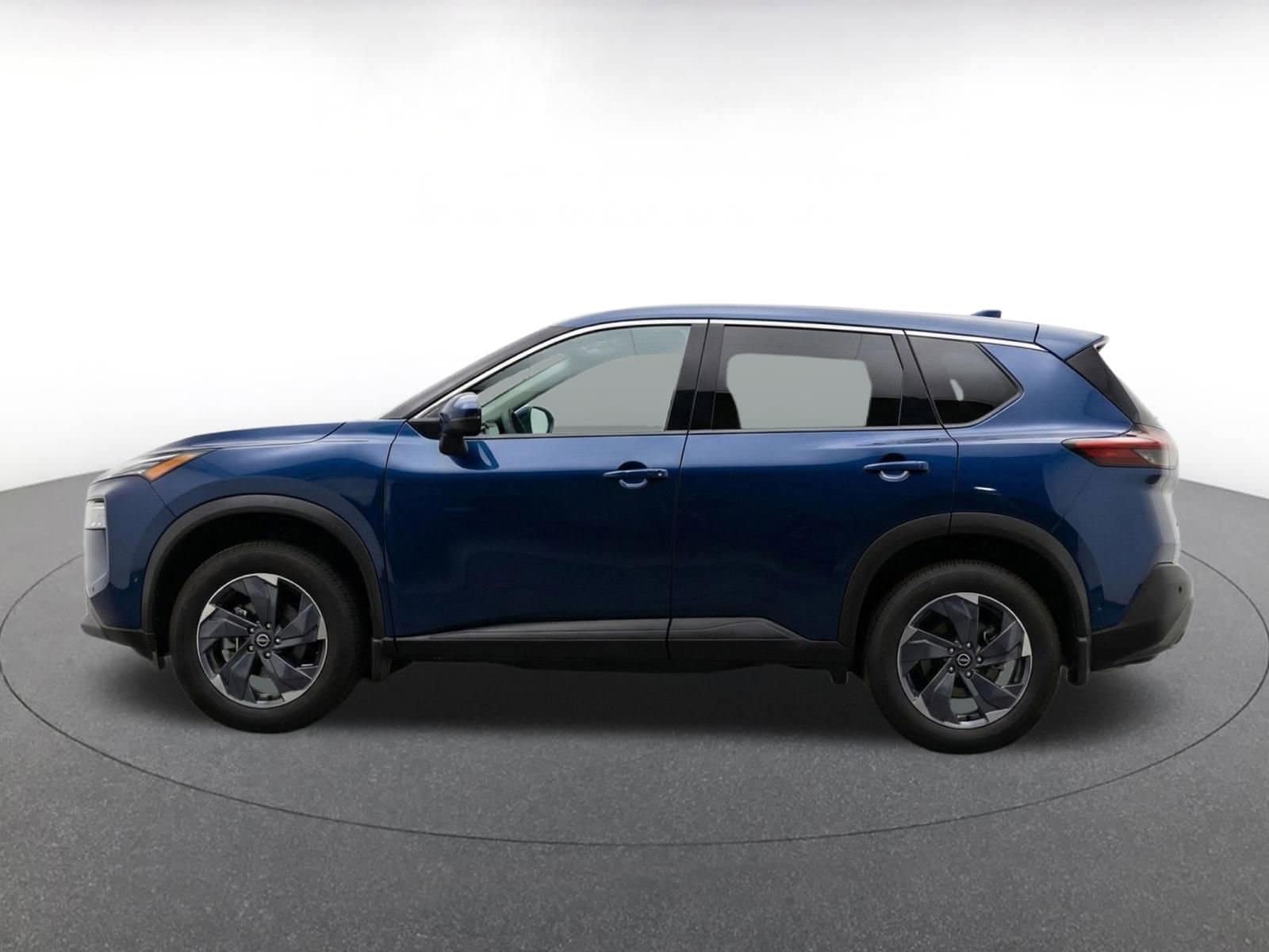 Thumbnail: 2025 Nissan Rogue - 4