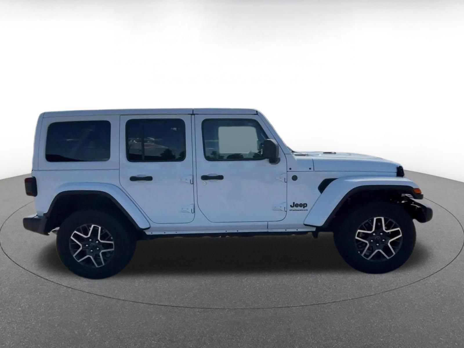 Thumbnail: 2025 Jeep Wrangler - 16
