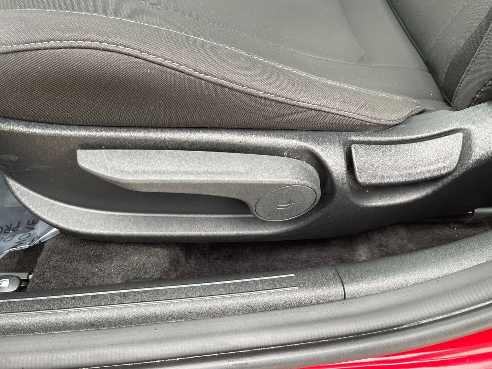 Thumbnail: 2025 Hyundai Elantra - 23