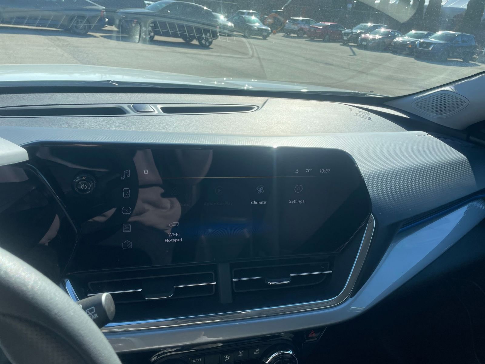 Thumbnail: 2025 Chevrolet Trax - 20