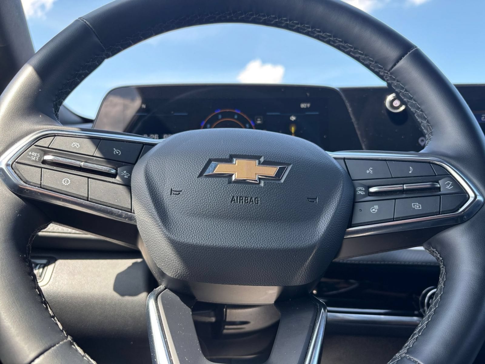 Thumbnail: 2025 Chevrolet Equinox - 28