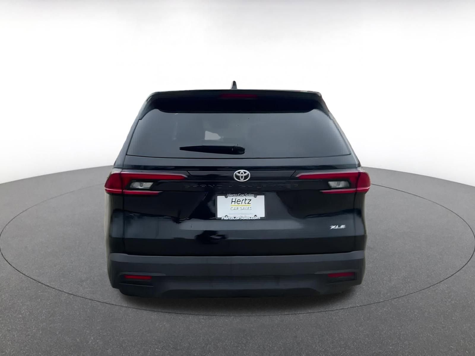 Thumbnail: 2025 Toyota Grand Highlander - 12