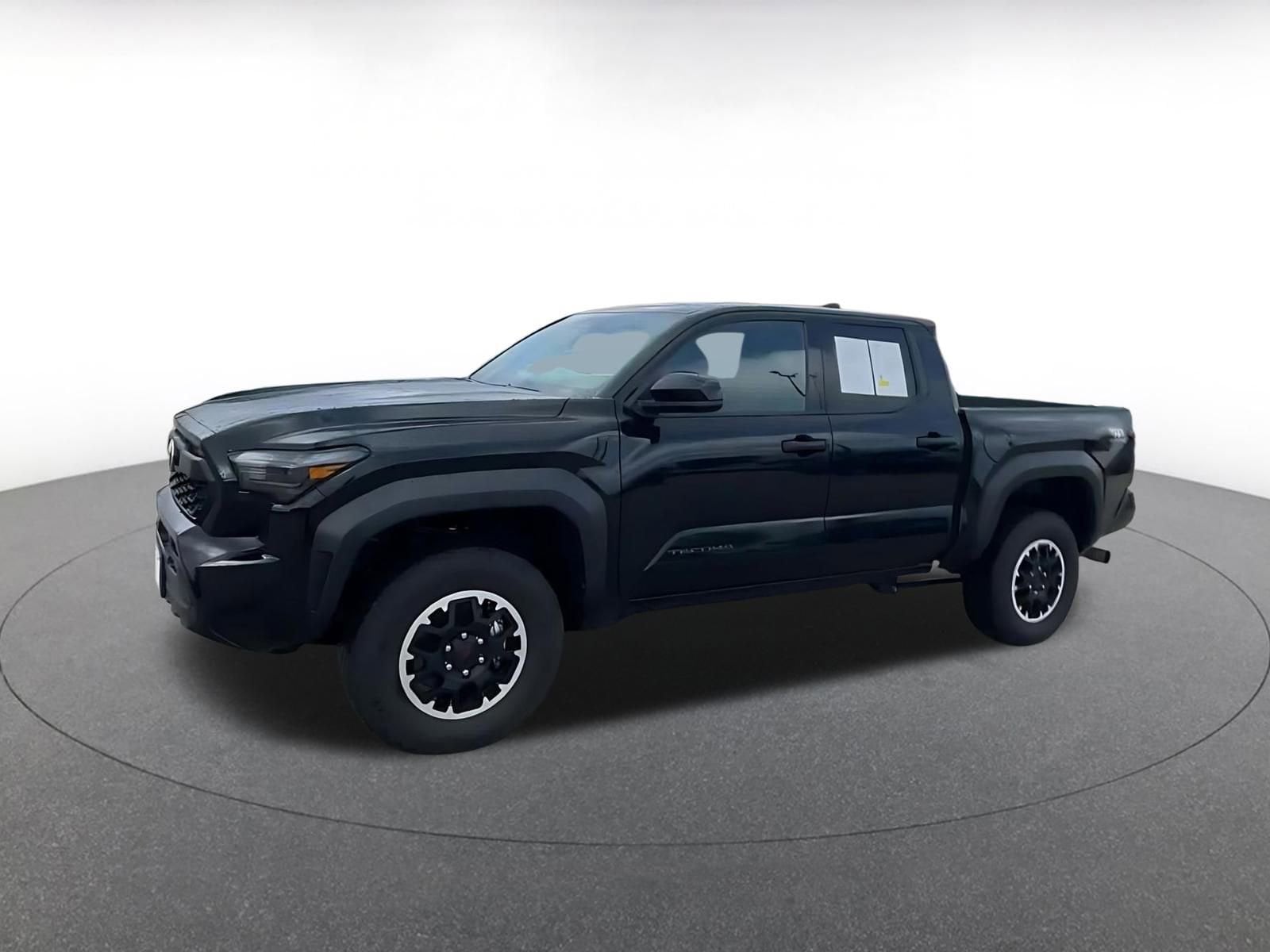 Thumbnail: 2025 Toyota Tacoma - 4
