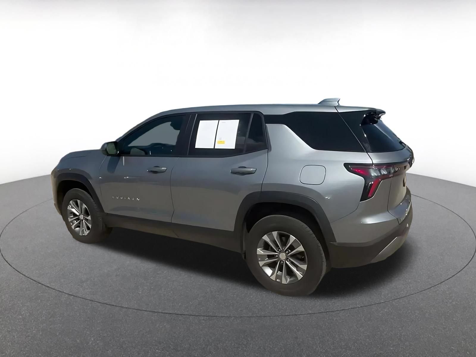 Thumbnail: 2025 Chevrolet Equinox - 9