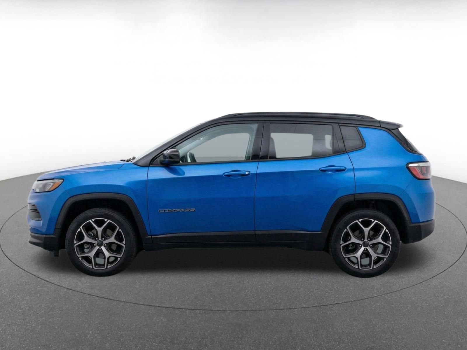 Thumbnail: 2025 Jeep Compass - 4