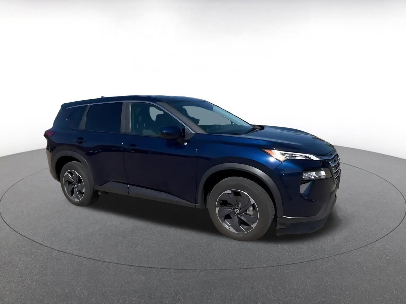 Thumbnail: 2025 Nissan Rogue - 2