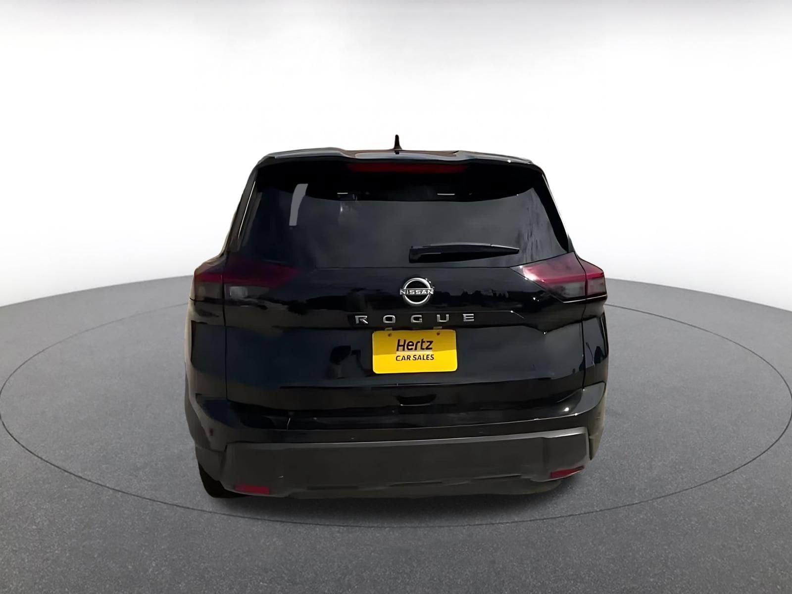 Thumbnail: 2025 Nissan Rogue - 12
