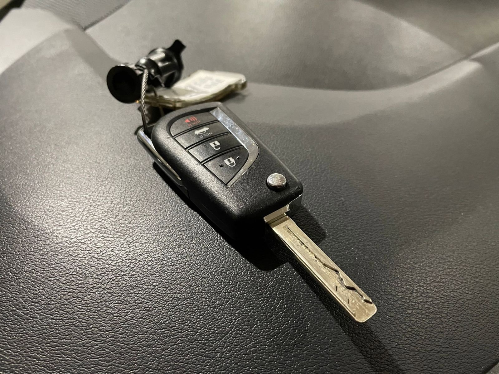 Thumbnail: 2025 Toyota Corolla - 22