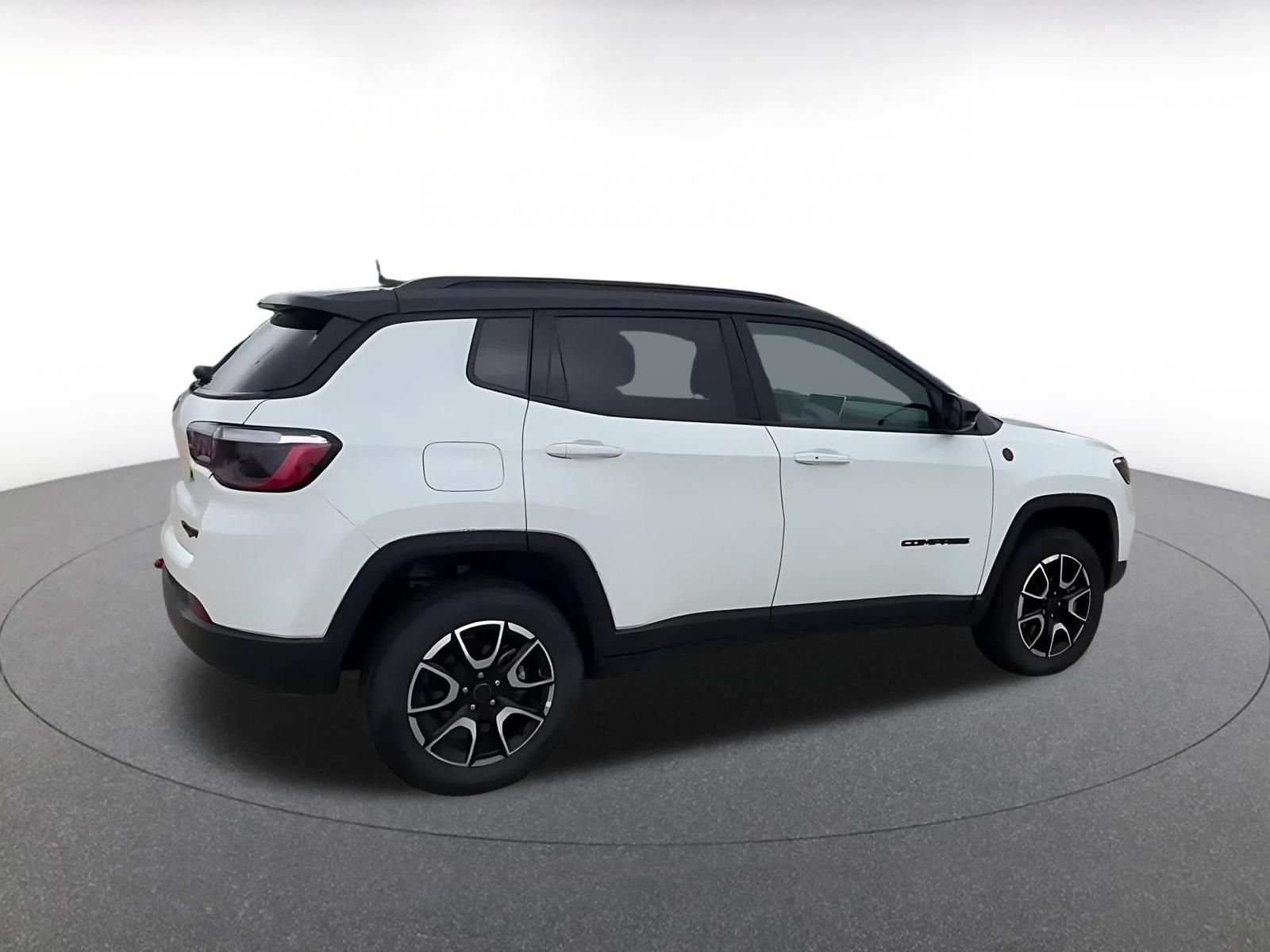 Thumbnail: 2025 Jeep Compass - 15
