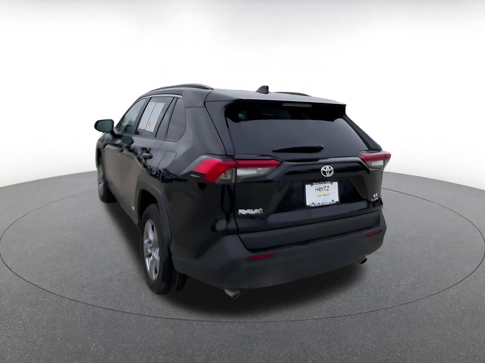 Thumbnail: 2025 Toyota RAV4 - 11