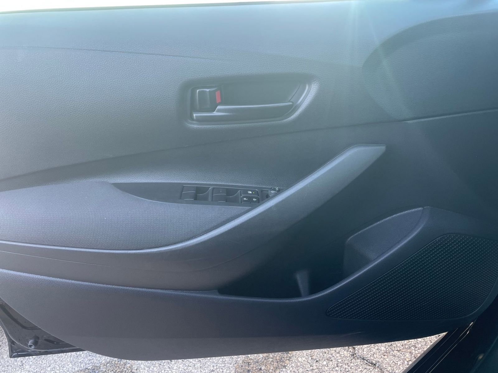 Thumbnail: 2025 Toyota Corolla - 20