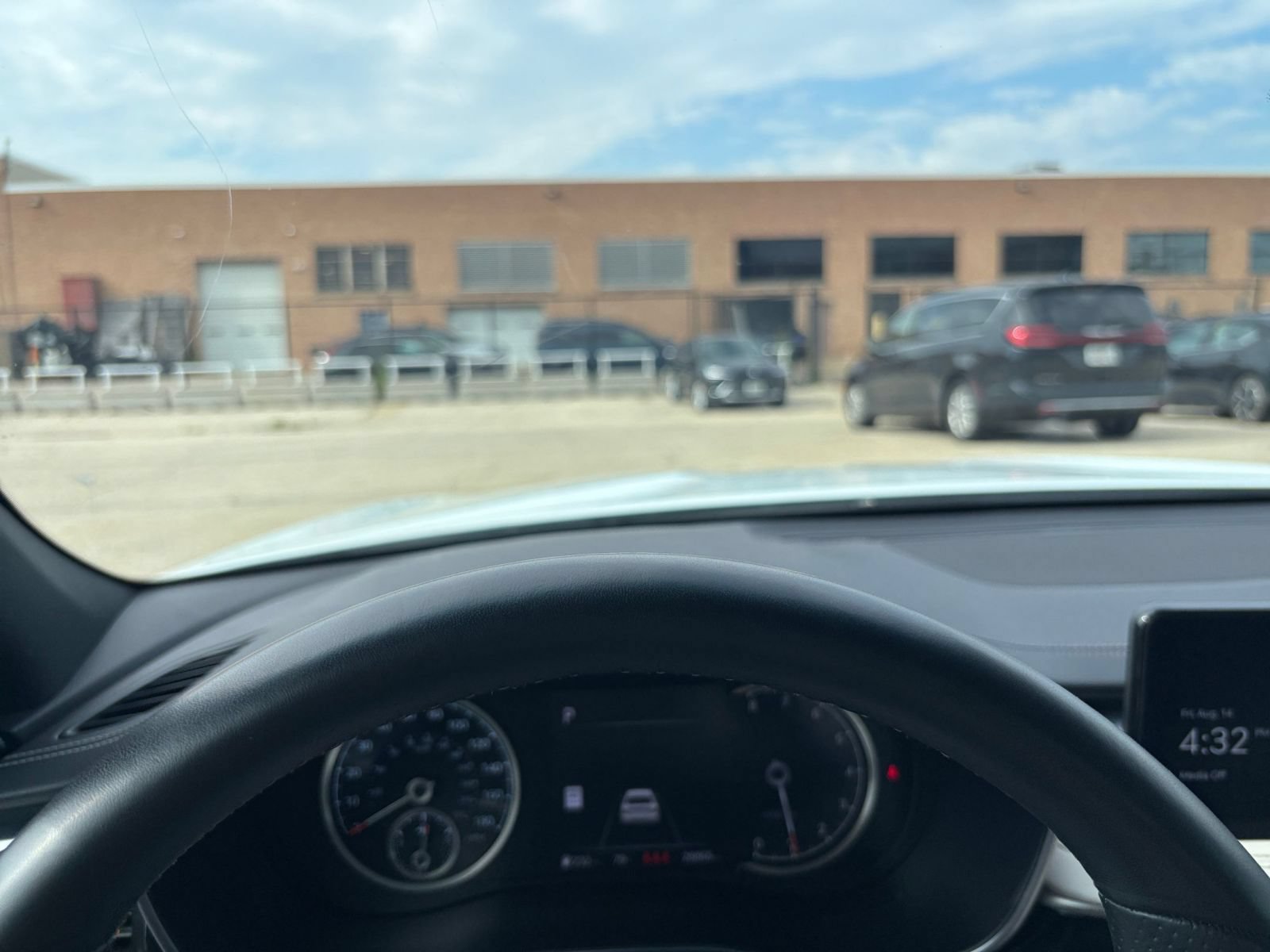 Thumbnail: 2025 Genesis G70 - 32