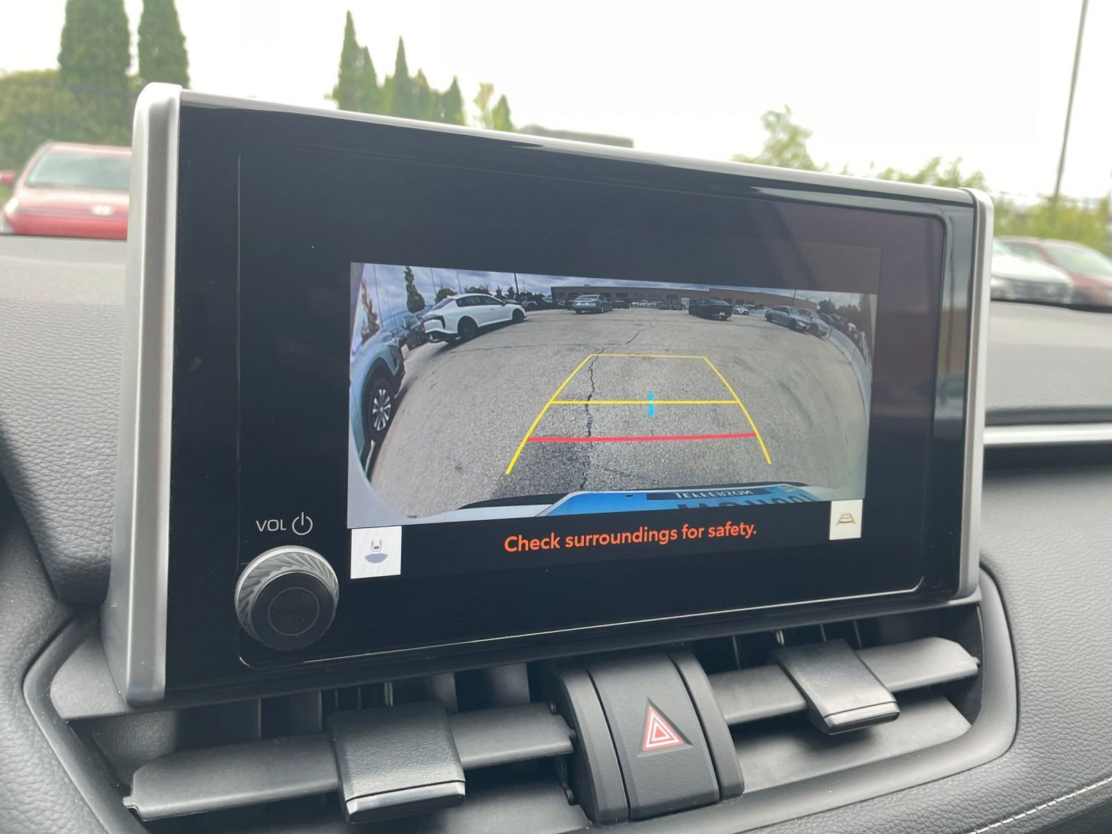 Thumbnail: 2025 Toyota RAV4 - 17