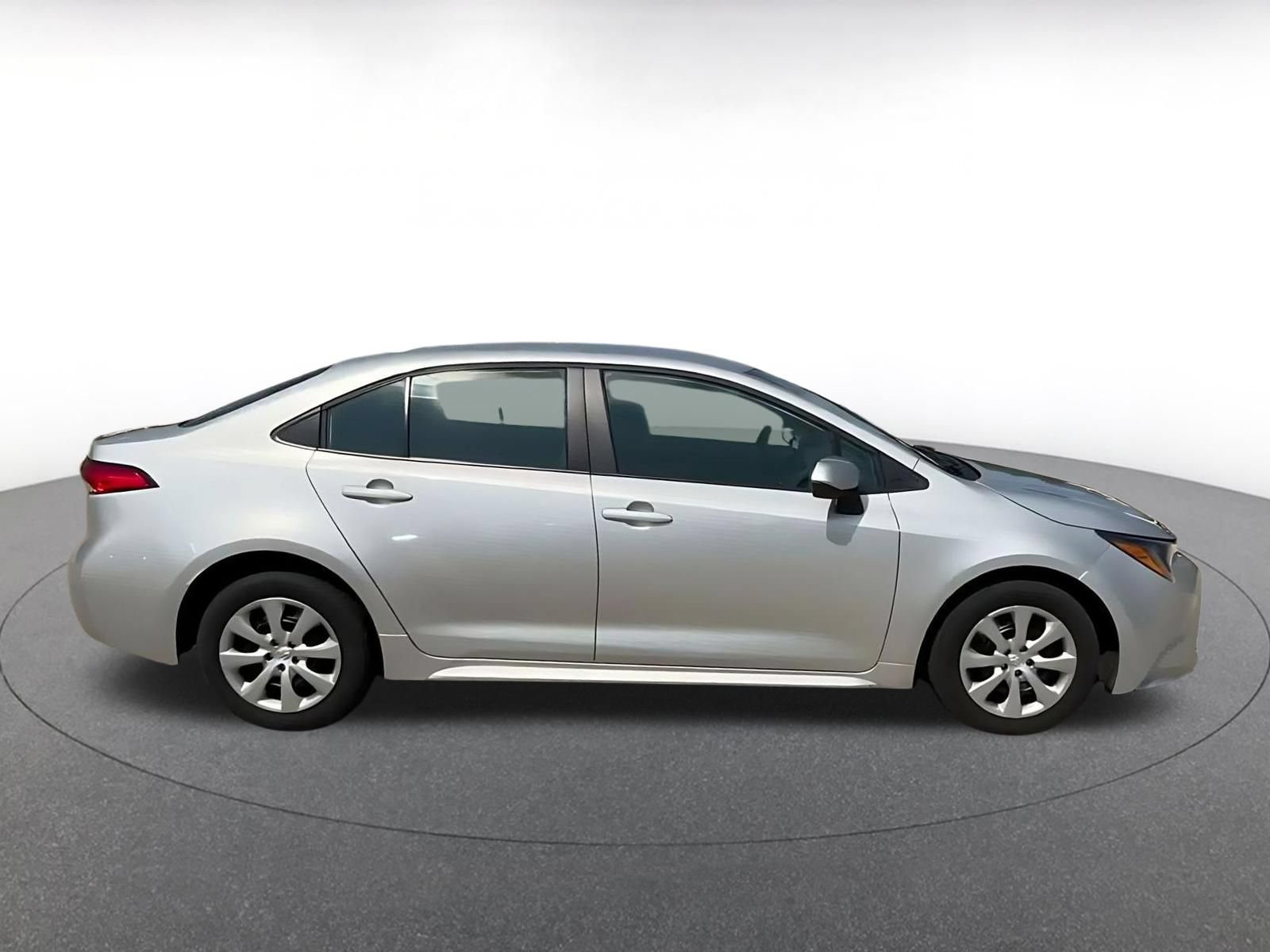 Thumbnail: 2025 Toyota Corolla - 16