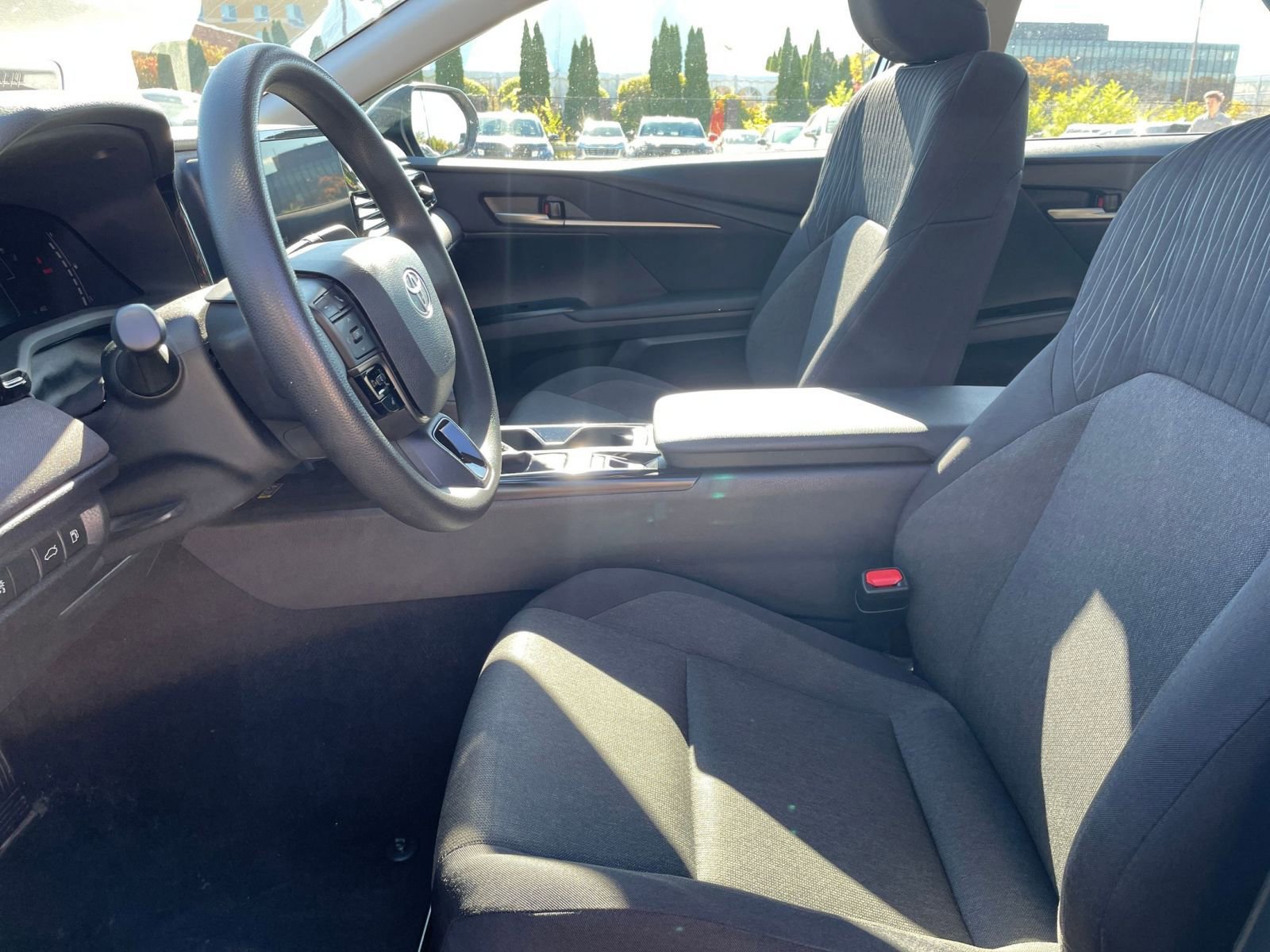 Thumbnail: 2025 Toyota Camry - 27