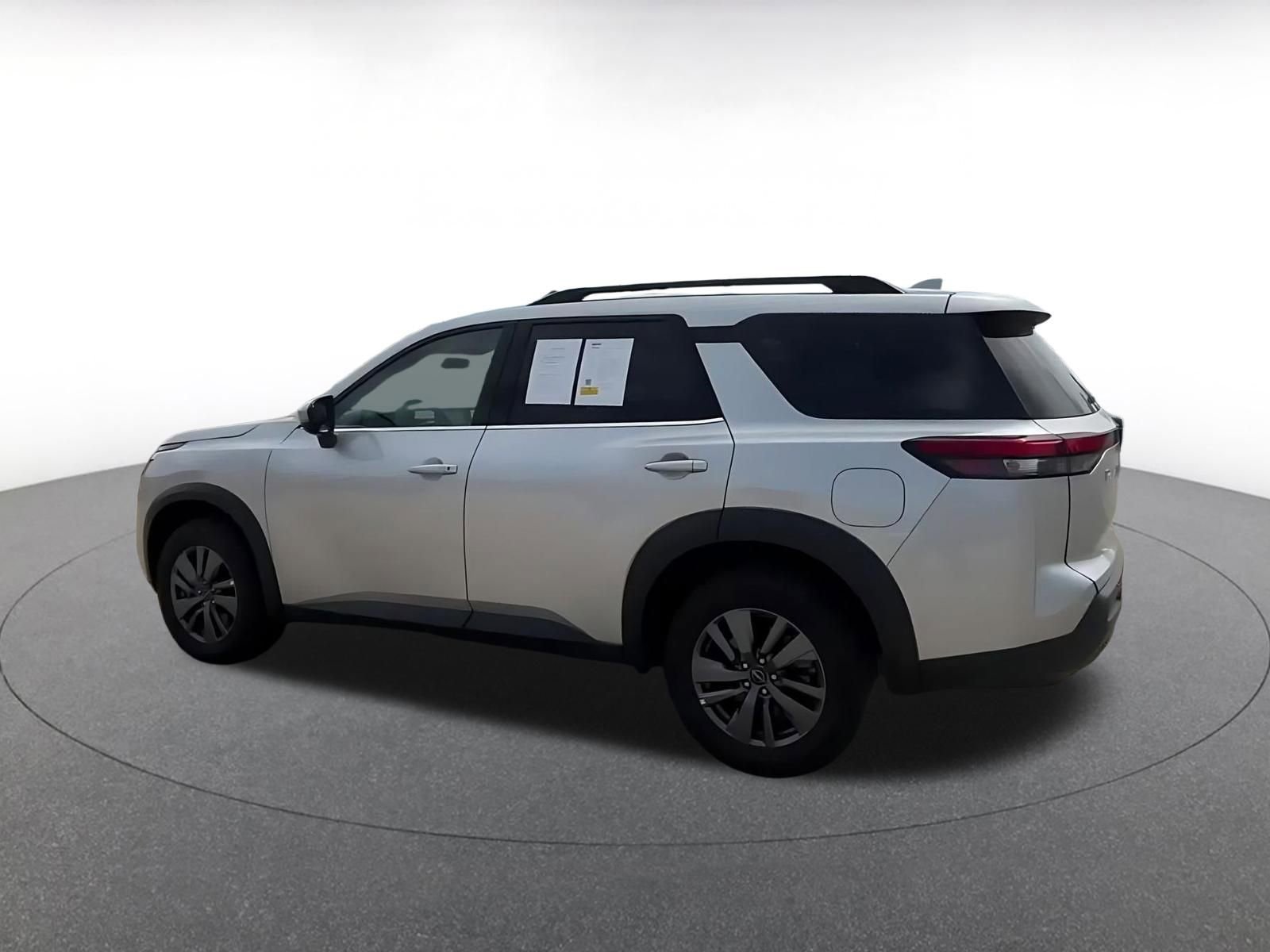 Thumbnail: 2025 Nissan Pathfinder - 10