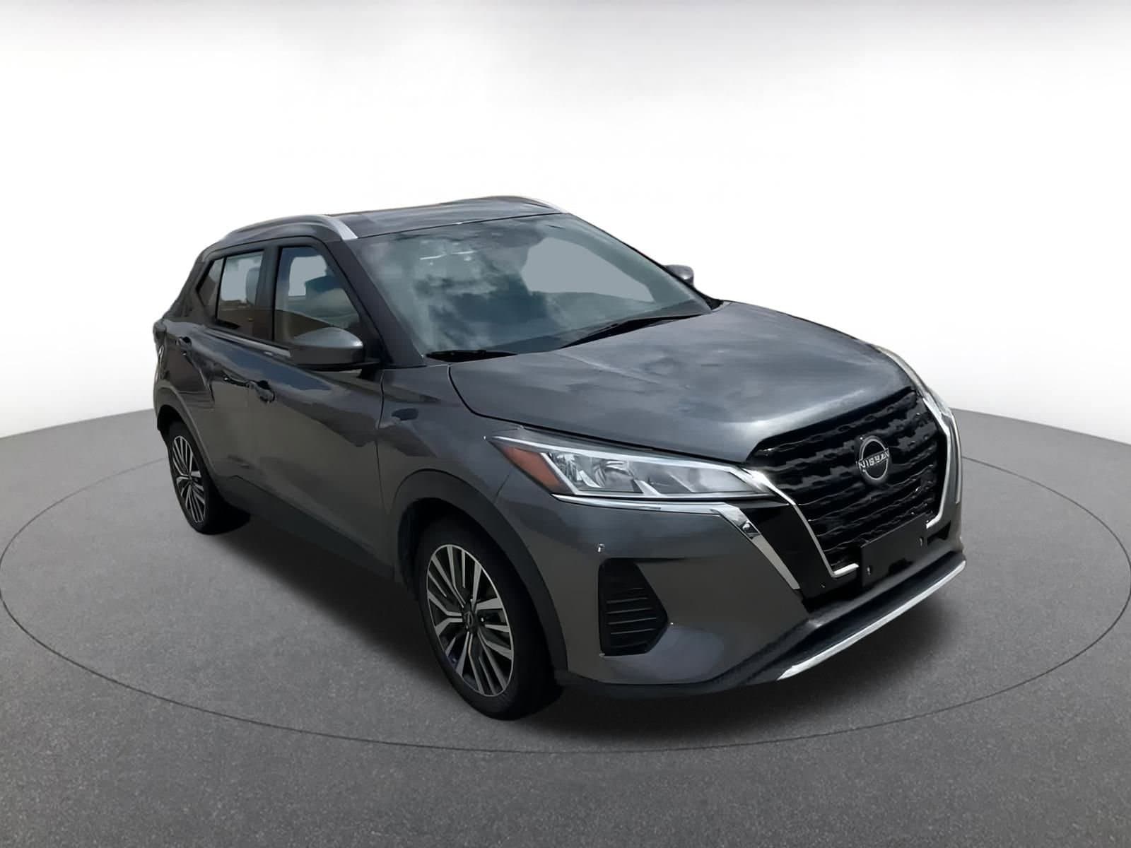 Thumbnail: 2024 Nissan Kicks - 3
