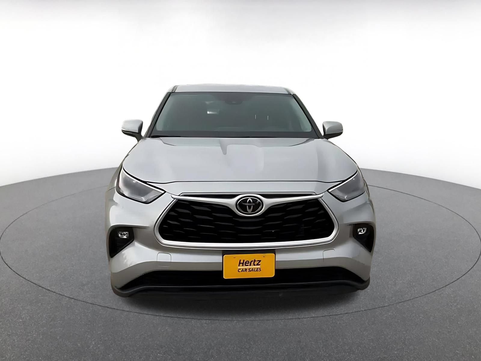 Thumbnail: 2025 Toyota Highlander - 4