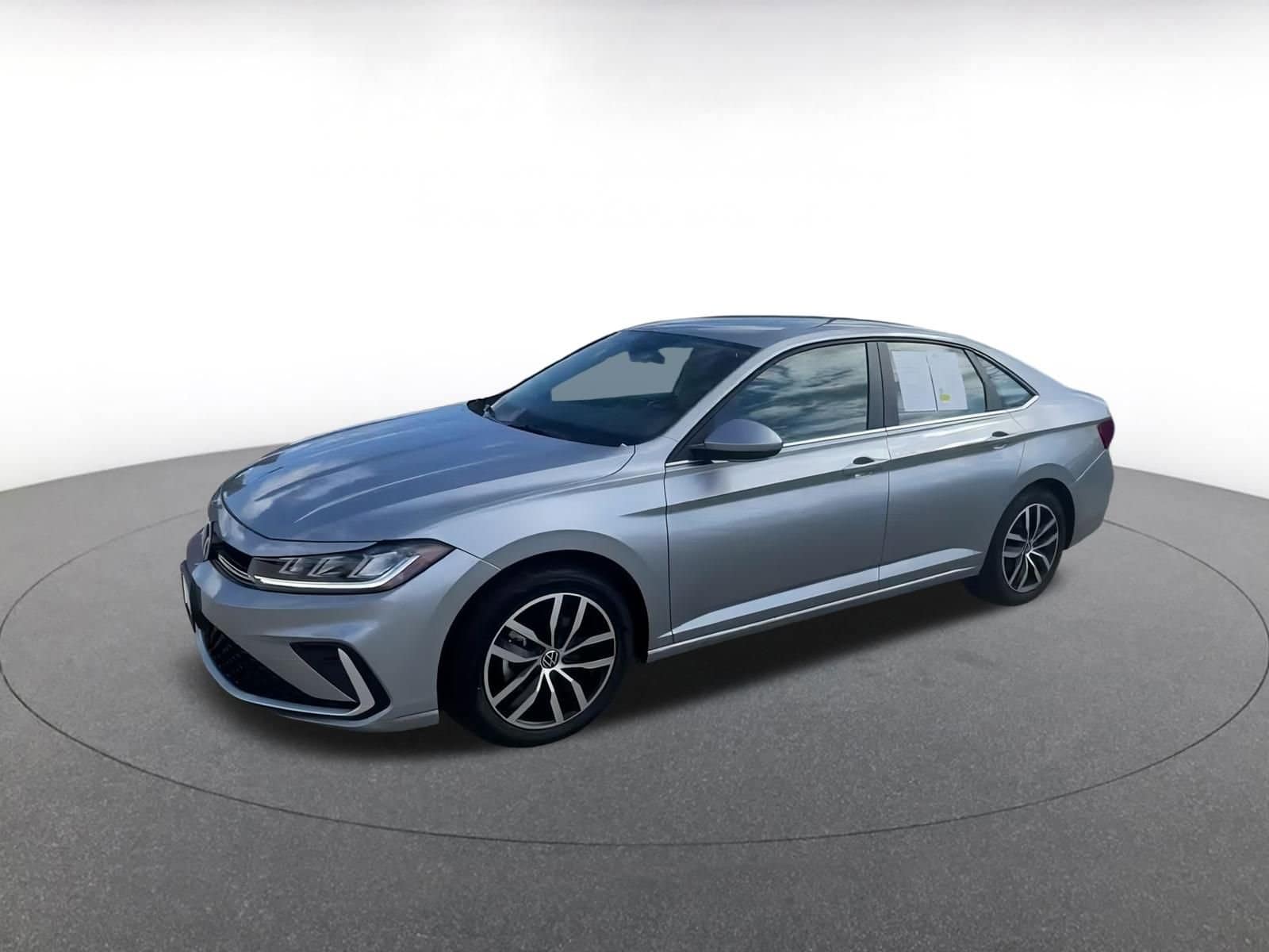 Thumbnail: 2025 Volkswagen Jetta - 8