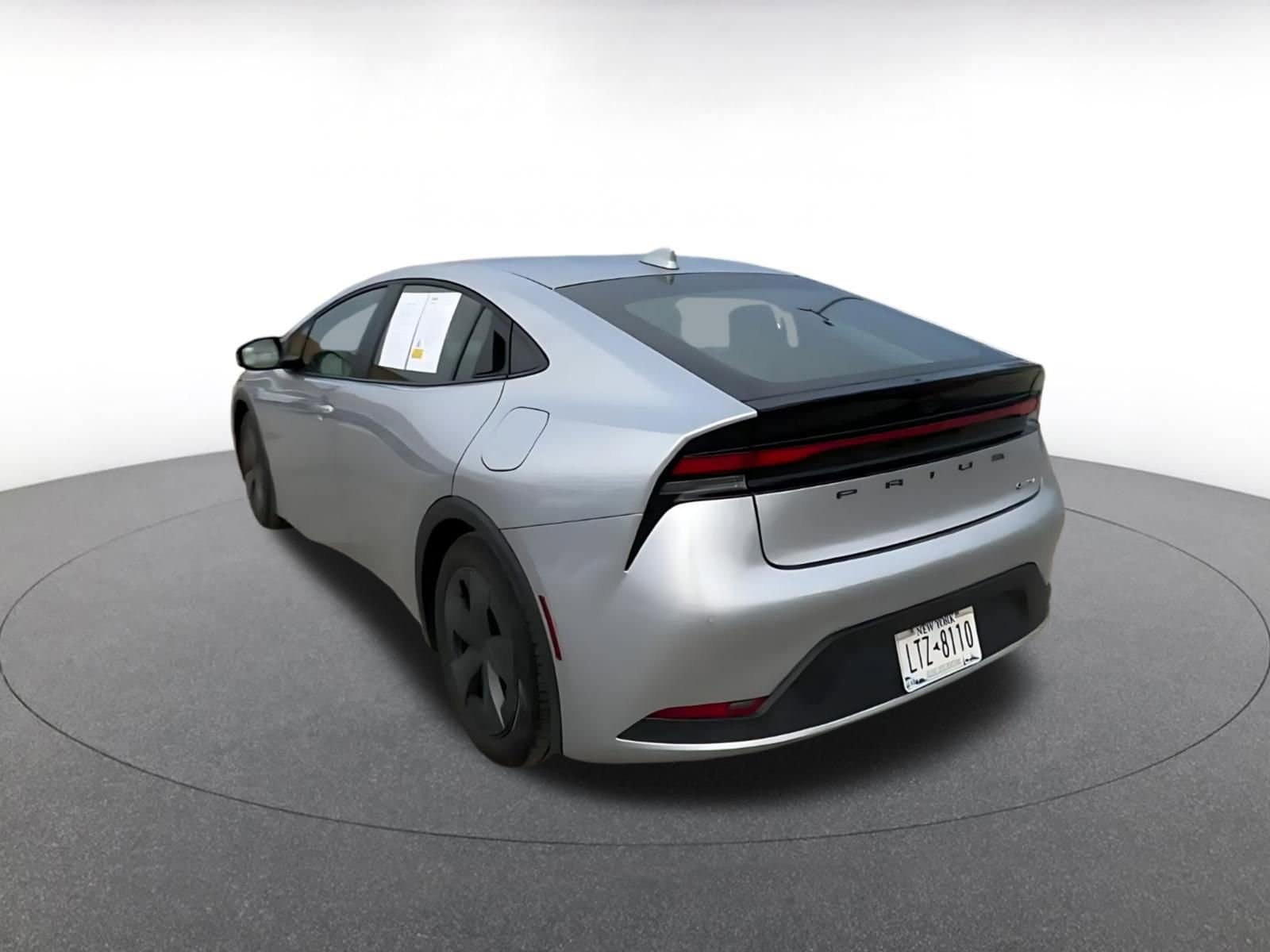 Thumbnail: 2025 Toyota Prius - 12