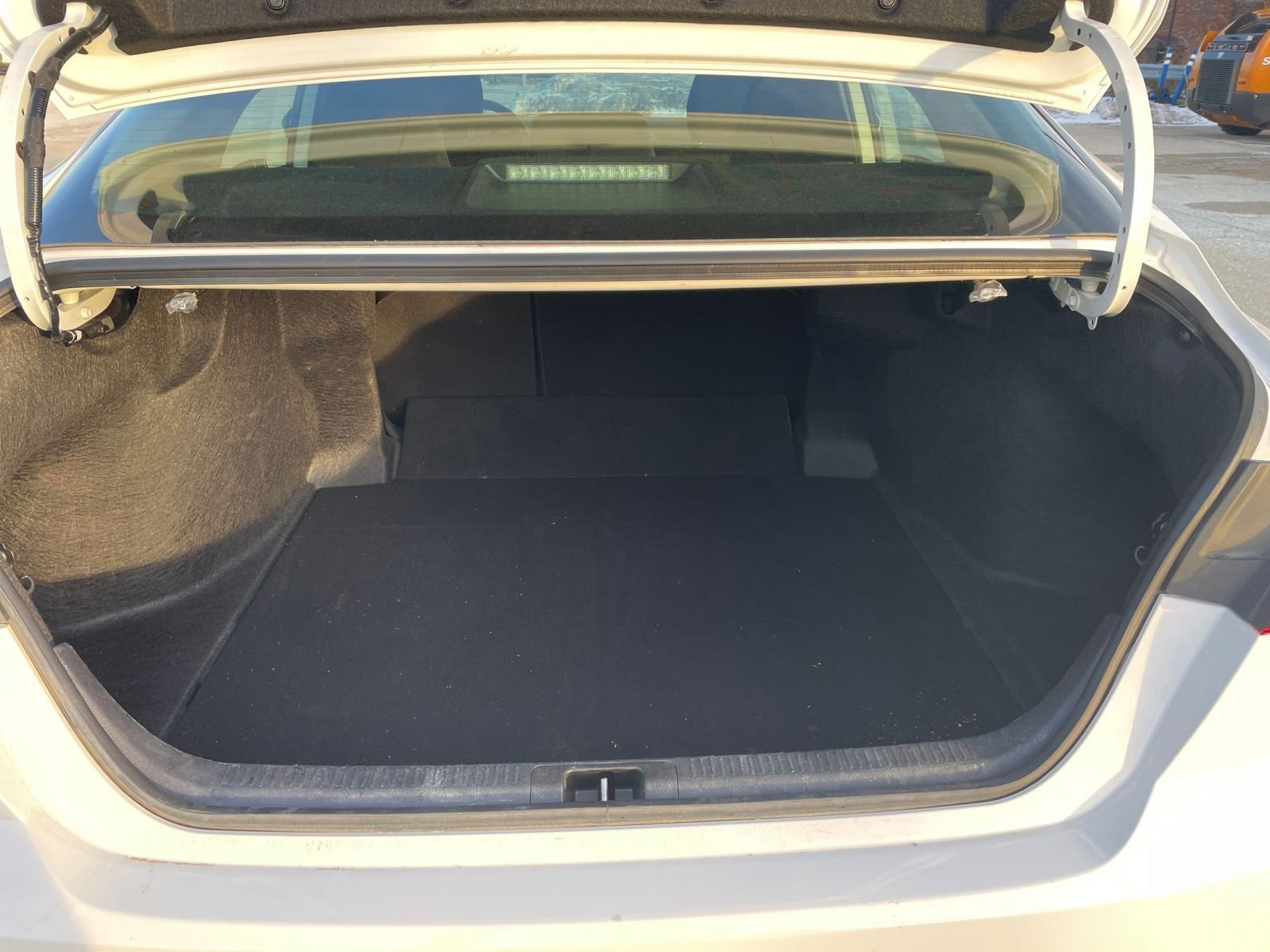 Thumbnail: 2025 Toyota Camry - 31